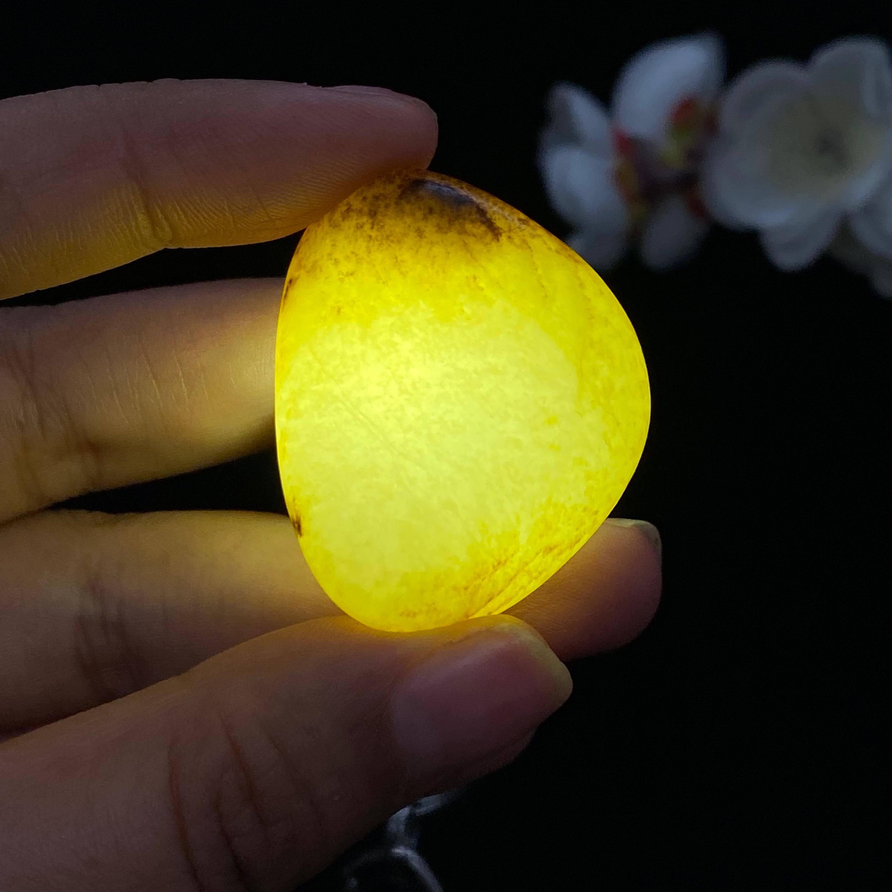 和田玉秋梨皮籽料（26.9g）