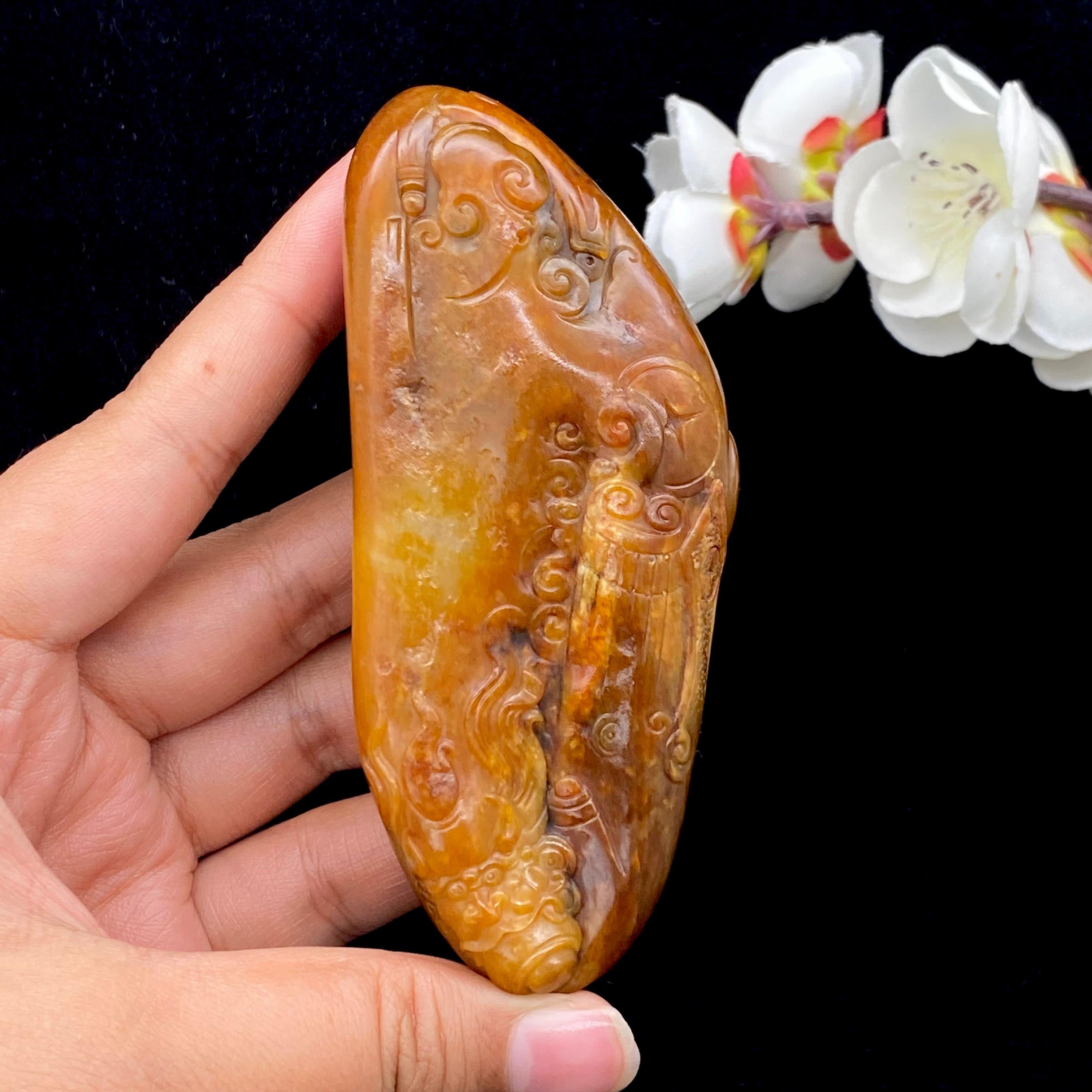 和田玉黄沁皮籽料【财神】手把件（203.7g）