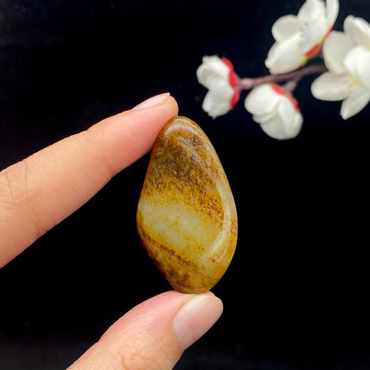 和田玉洒金皮籽料原石（14.4g）