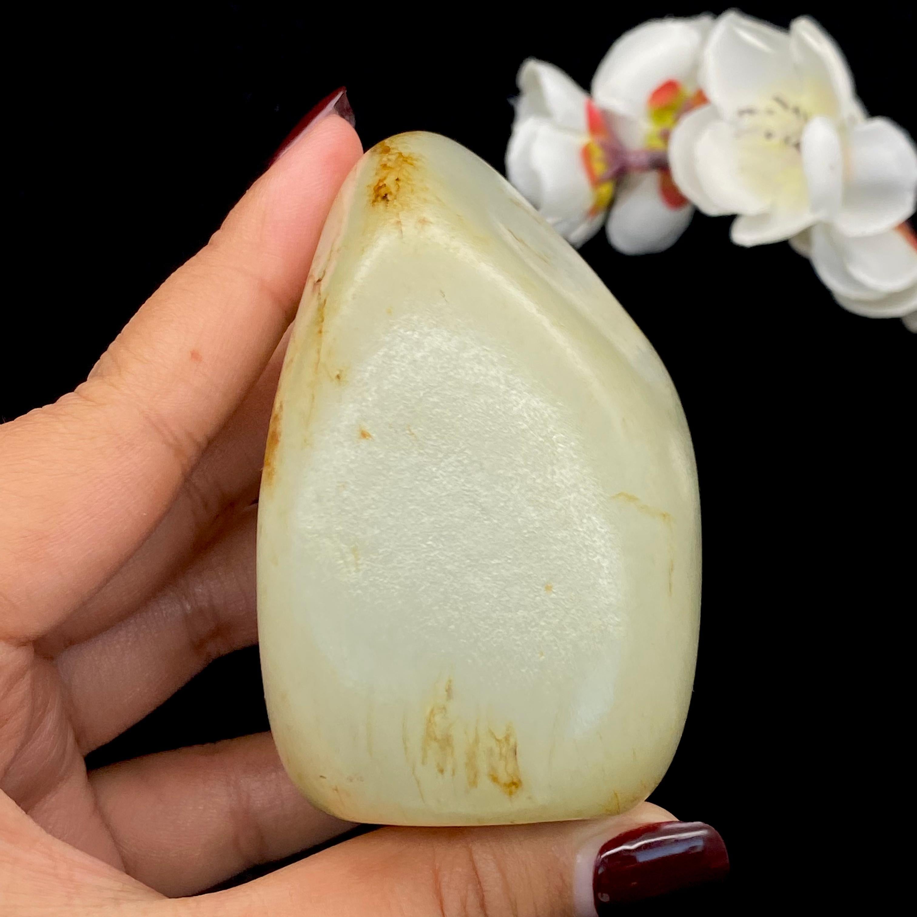 和田玉聚红皮籽料原石（357.1g）