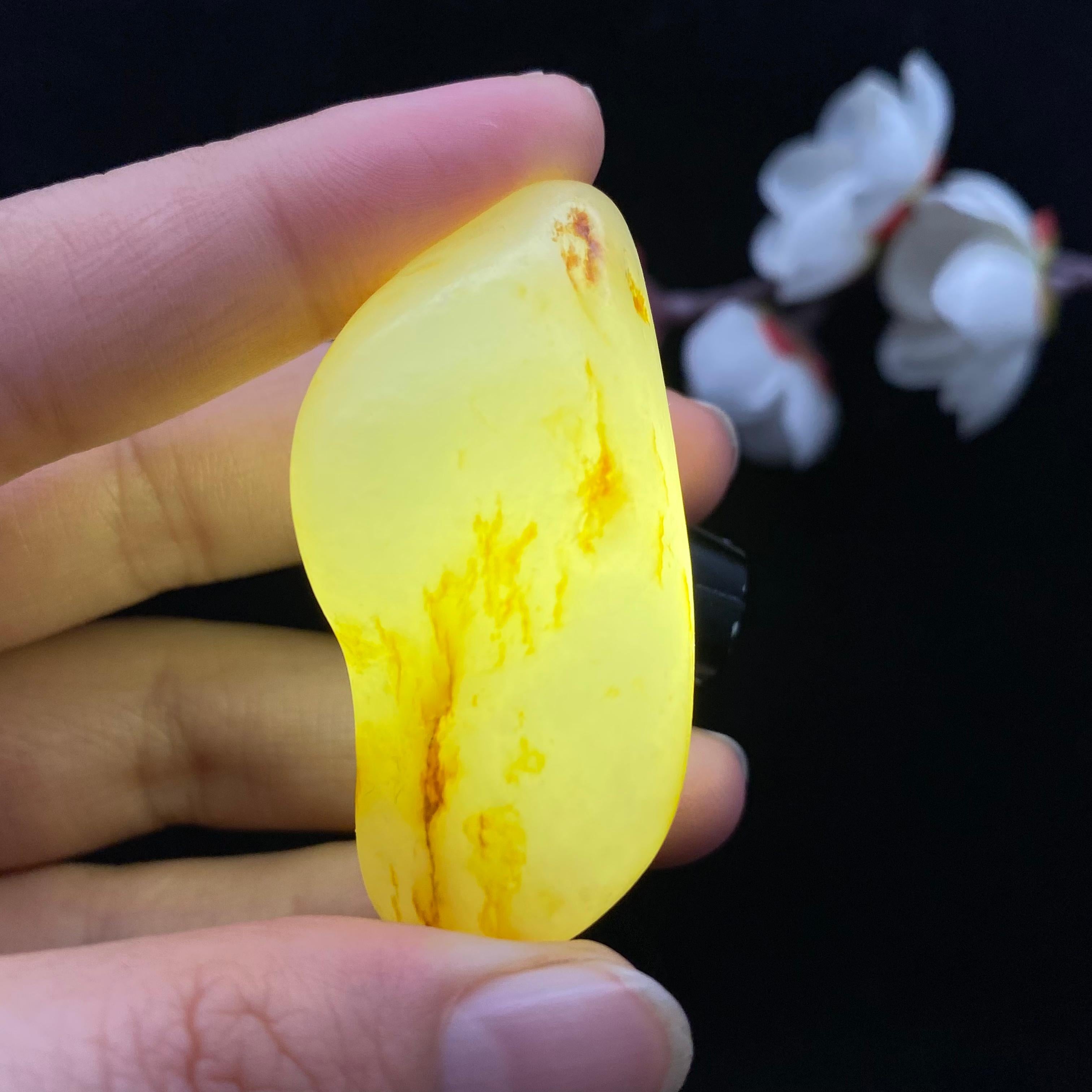 和田玉洒金皮籽料挂件（32g）