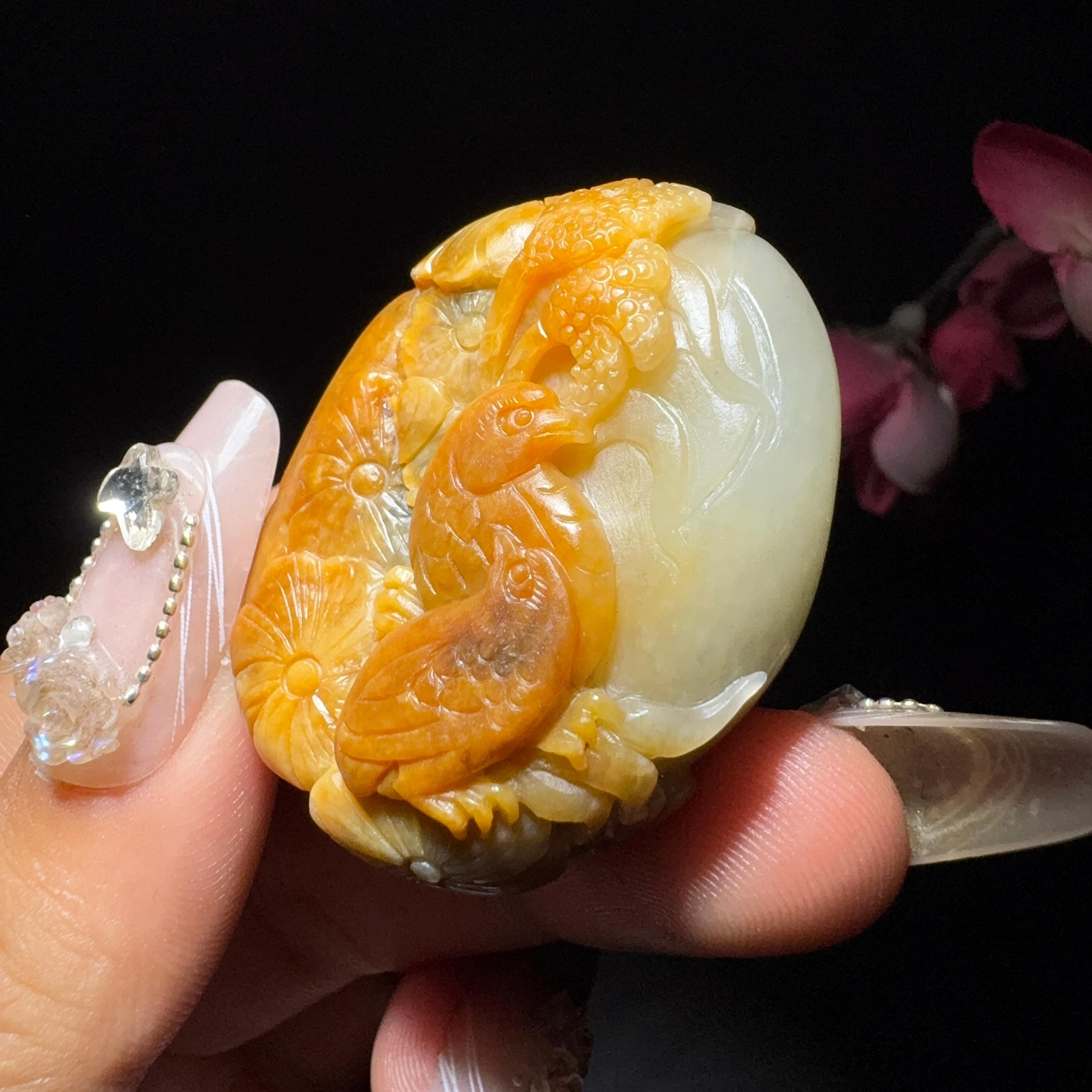 和田玉籽料挂件喜上眉梢（38.8g）