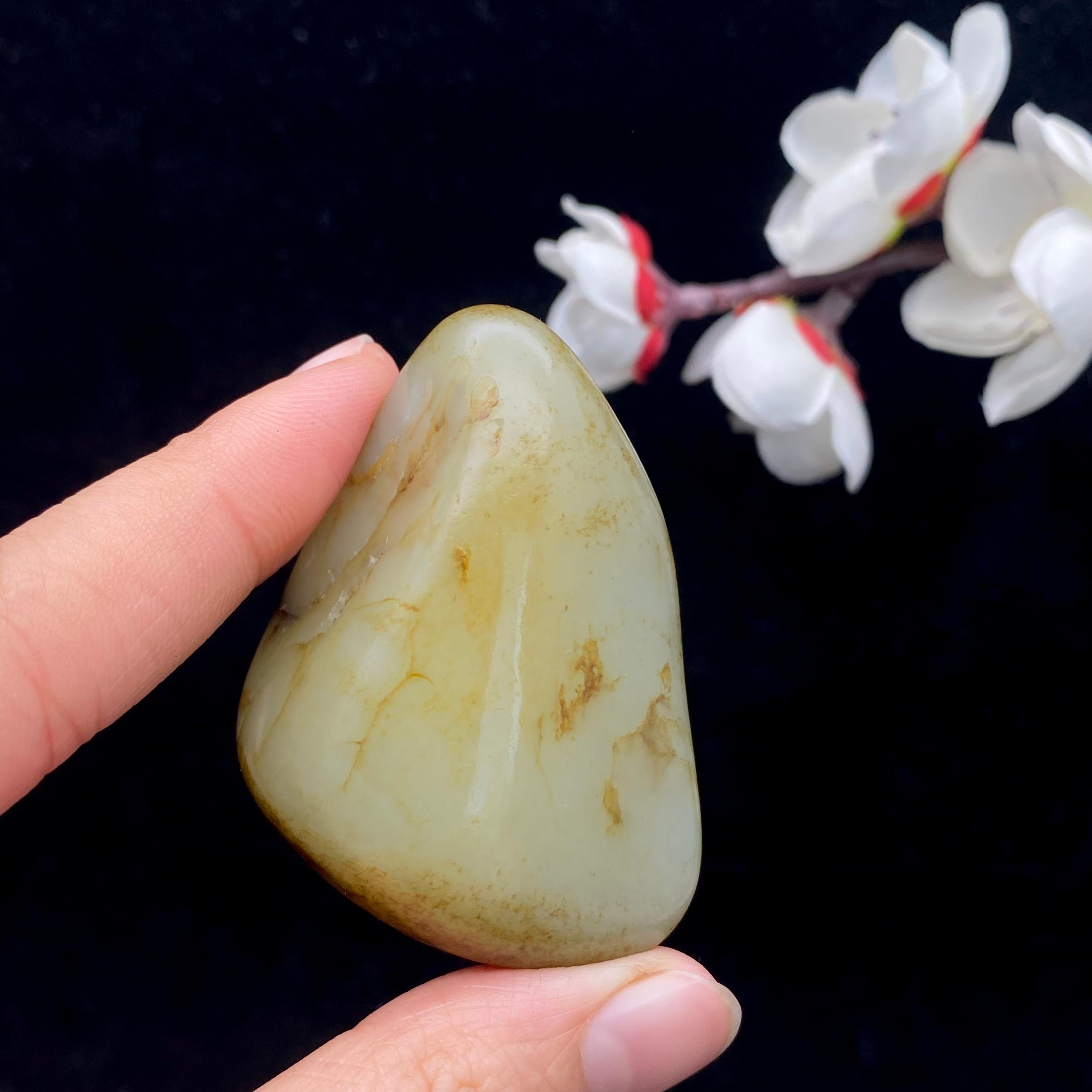 清 新疆和田玉青花子玉龍鳳呈祥ストラップ【サイズ】横幅8.7*4.8*2.9cm 重さ140g【a】 和田玉籽料龙凤呈祥（30.1g） \u2013 厚德载玉