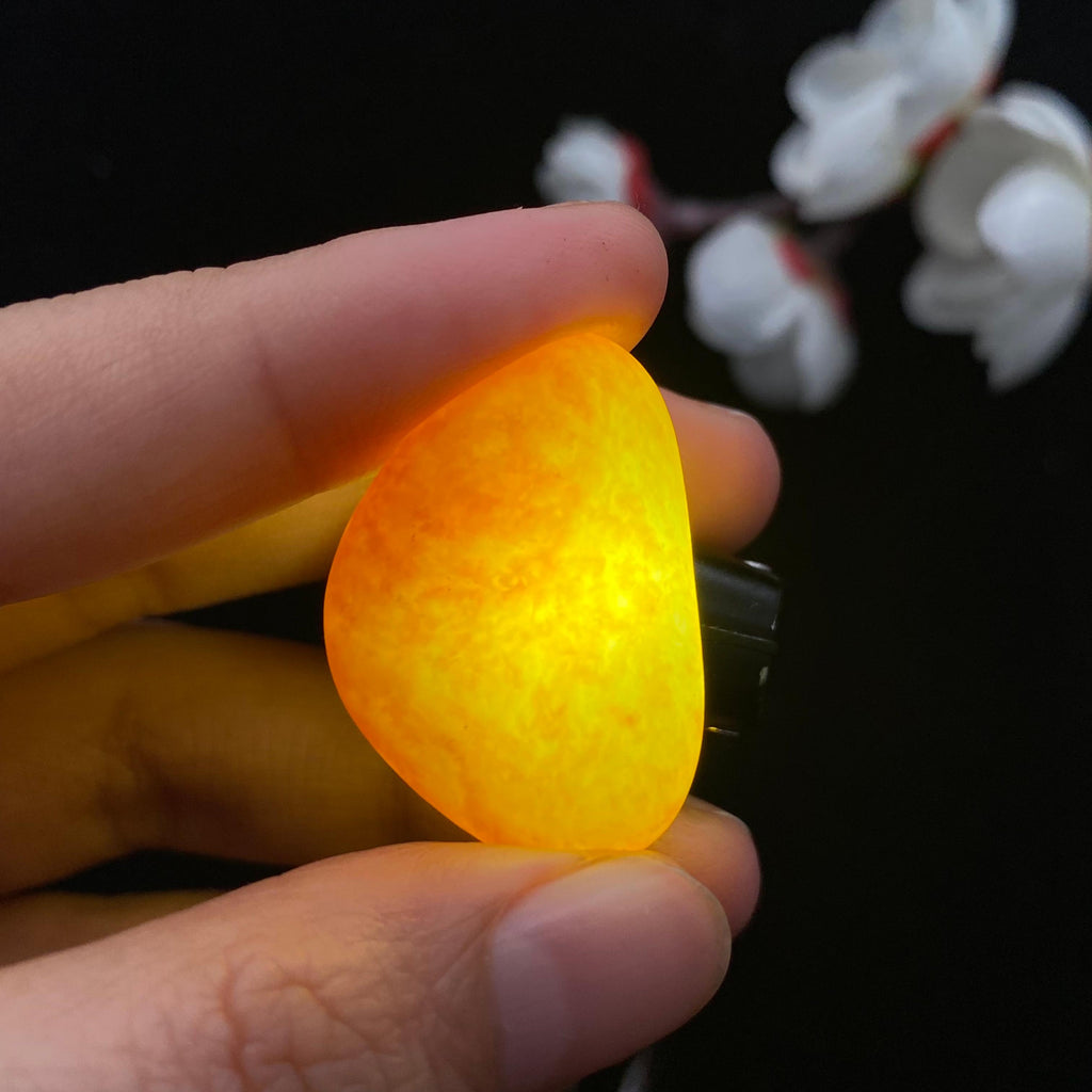 和田玉聚黄皮籽料吊坠籽（8g）