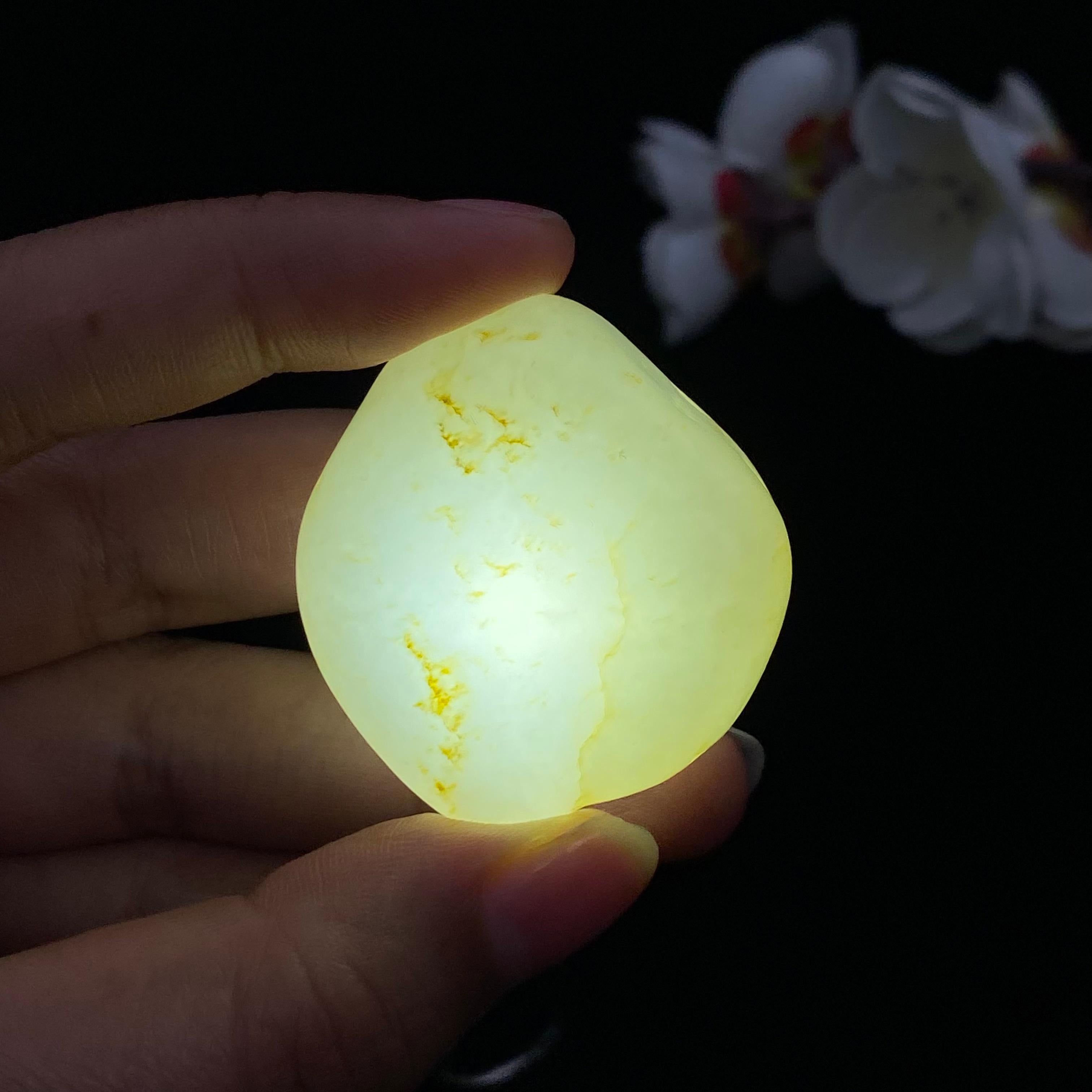 和田玉洒金皮籽料（32.1g）