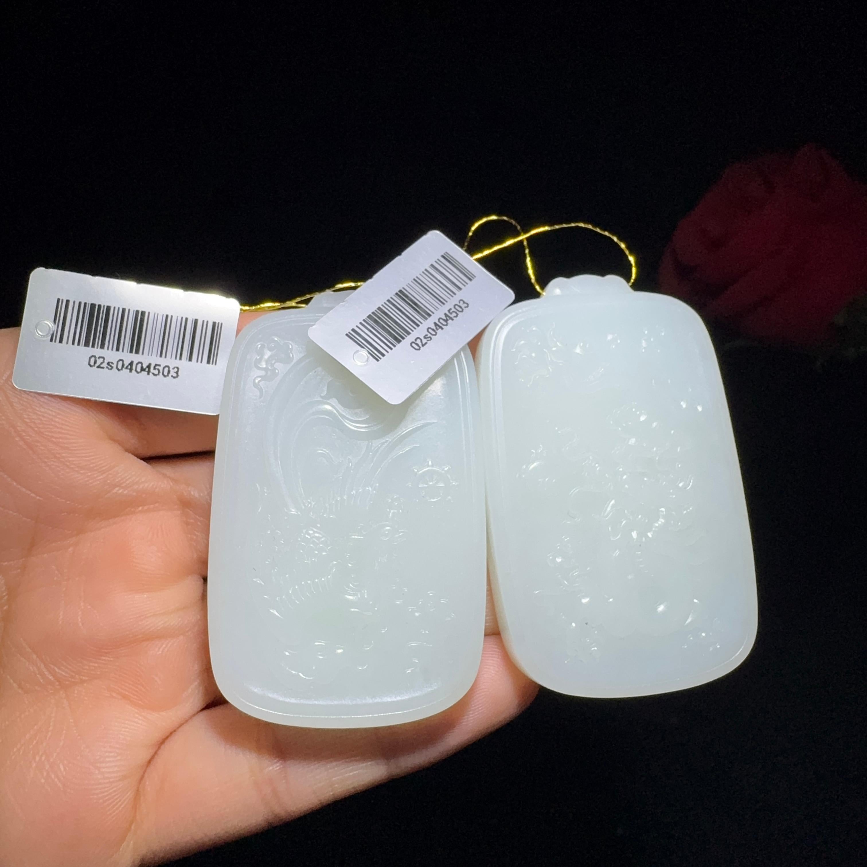 和田玉白玉龙凤牌（35.7g）