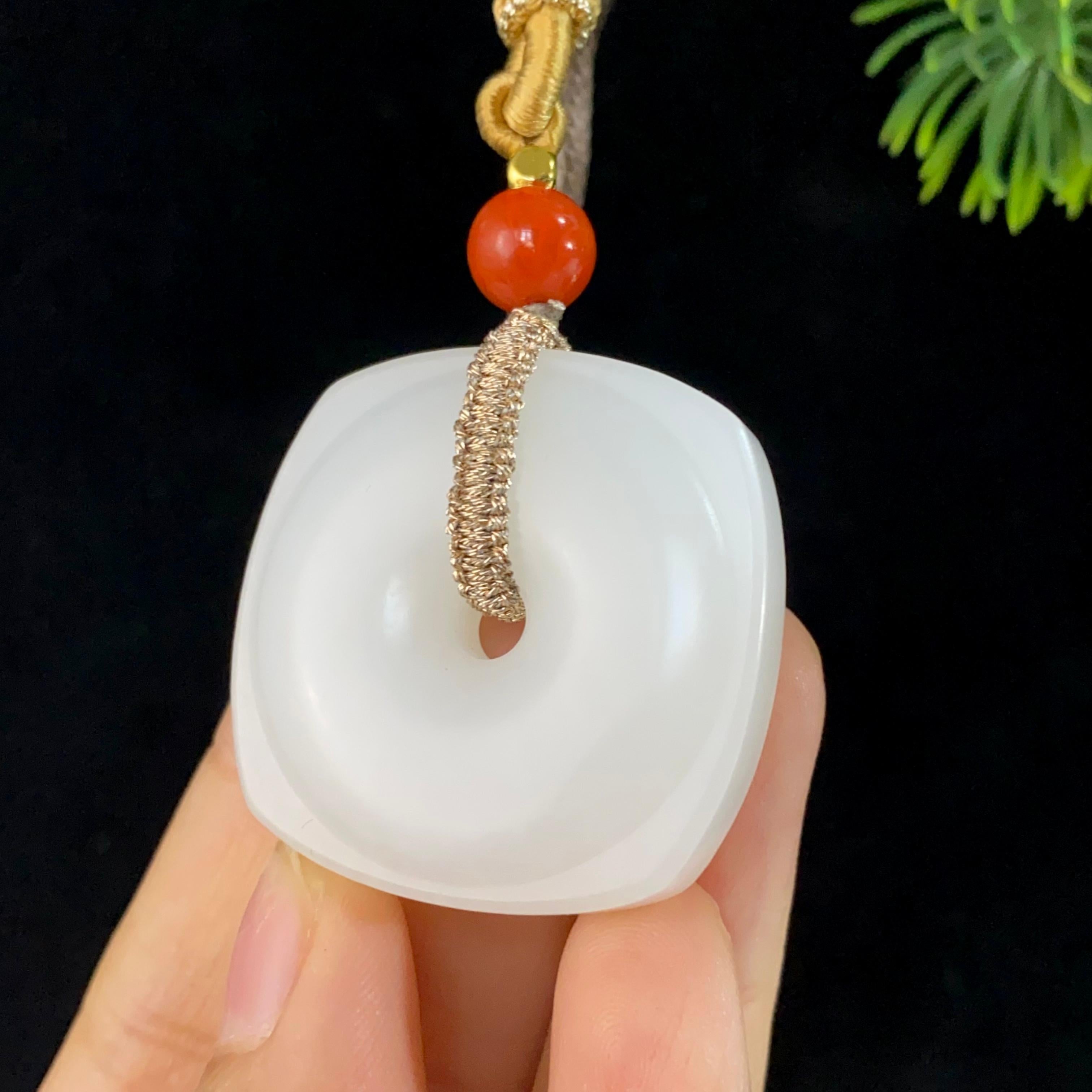 和田玉羊脂白玉玉琮（22.4g）