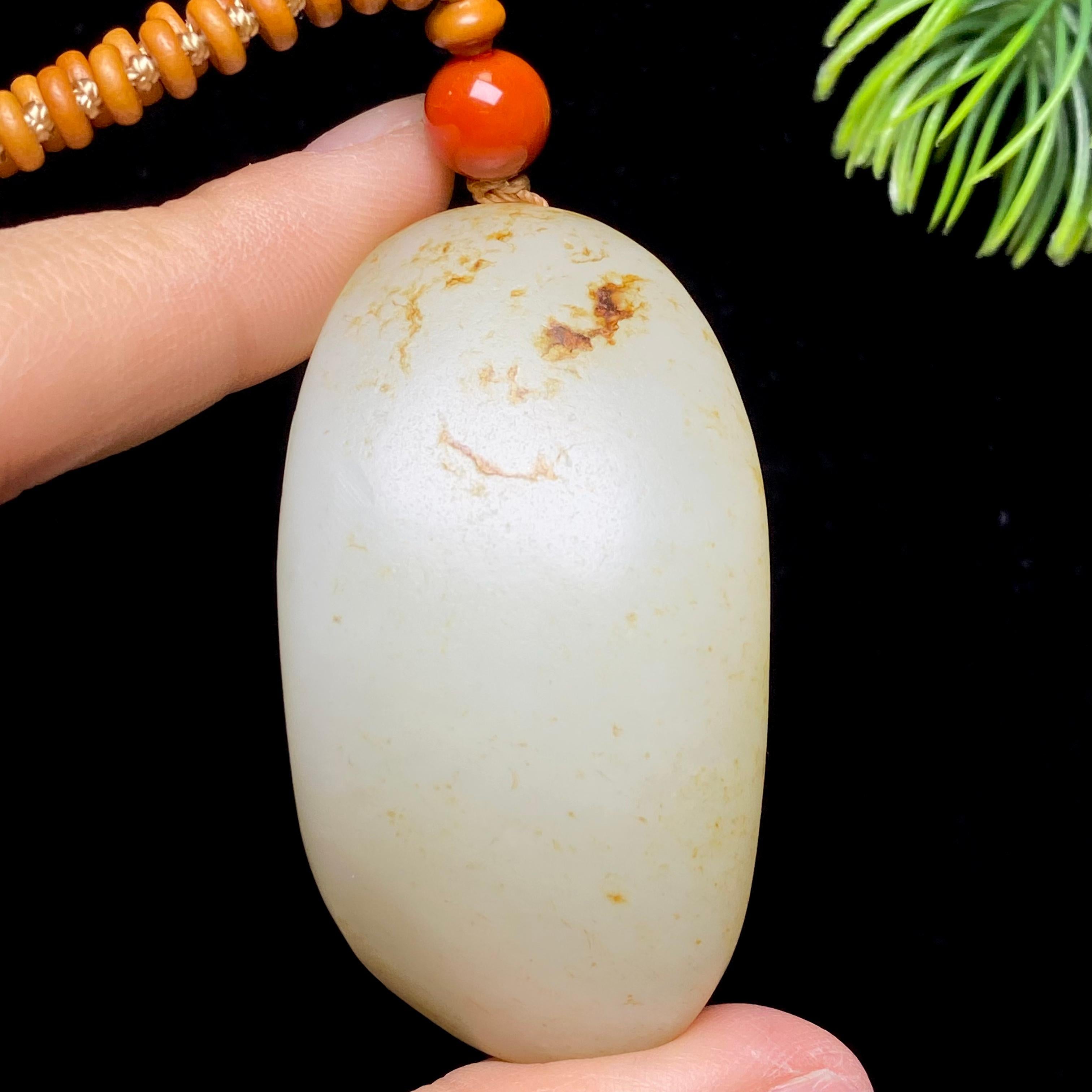 和田玉籽料财神（69.4g）