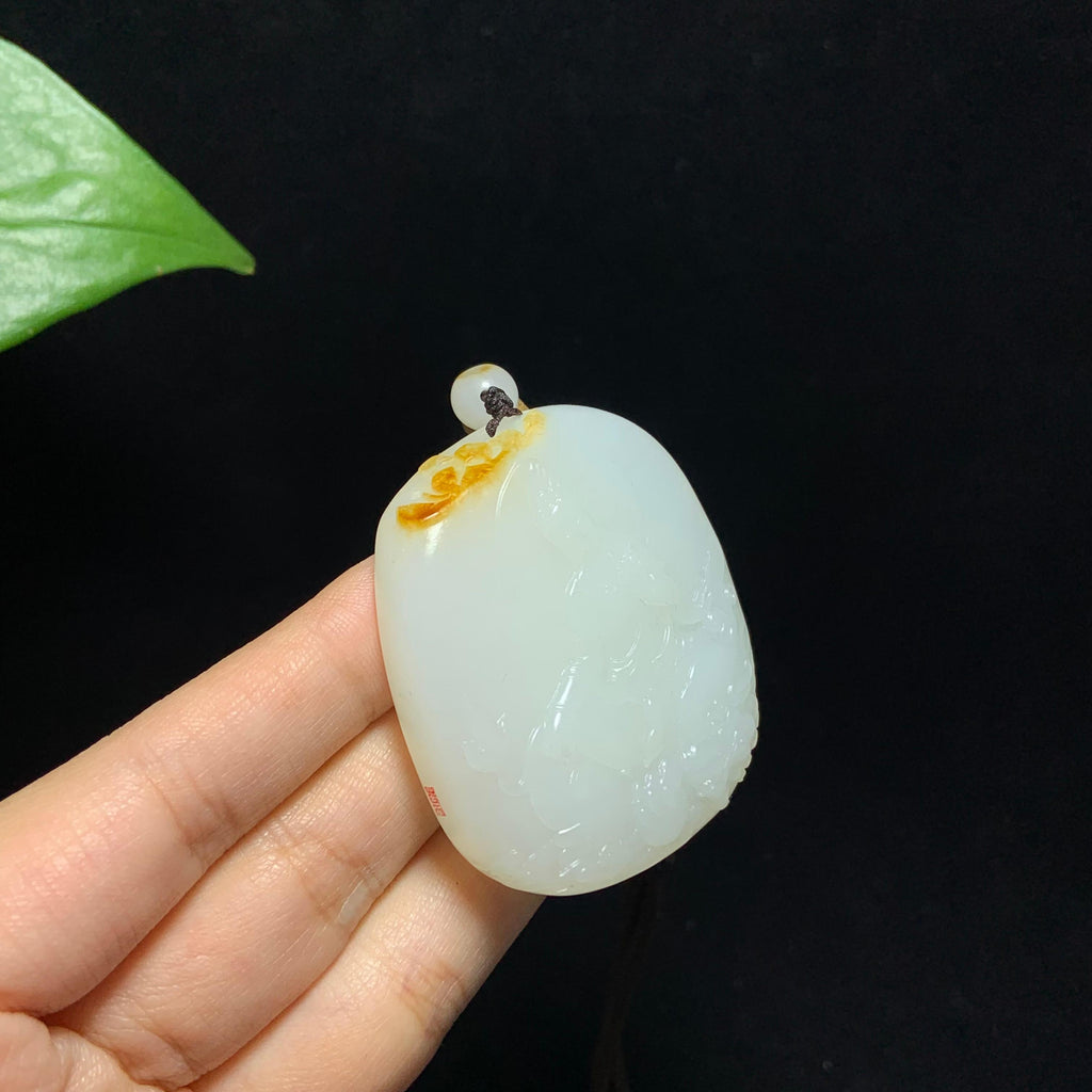 珍藏品和田籽料洒金皮白玉文殊菩萨挂件（50.0g）