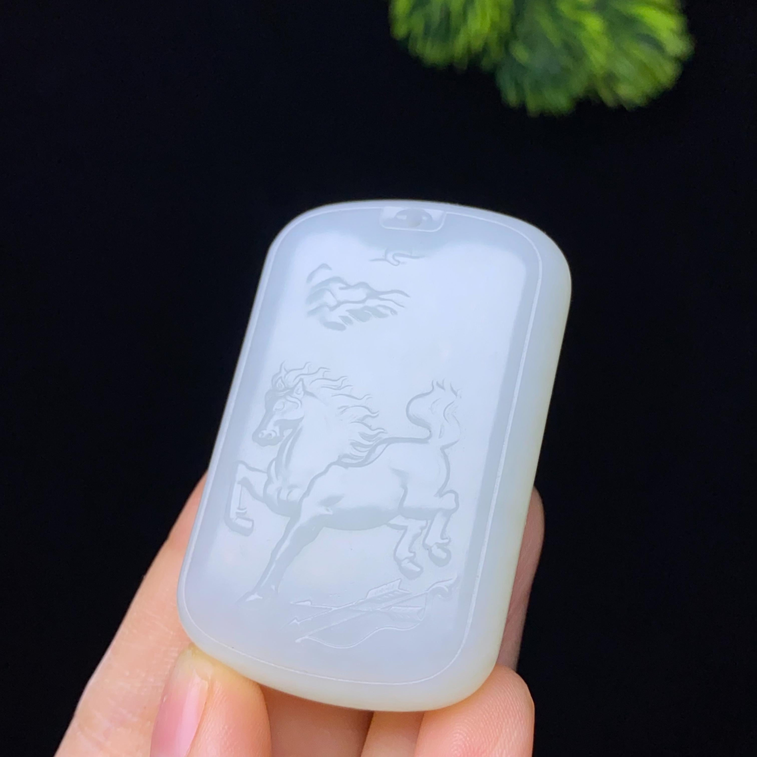 和田玉白玉马到成功（46.5g）