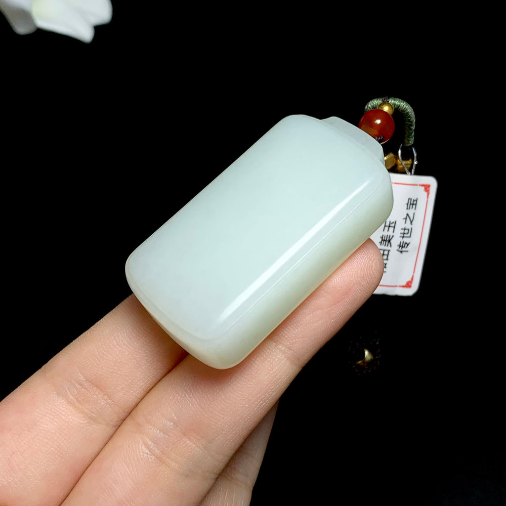 和田山料白玉无事牌（40.5g）