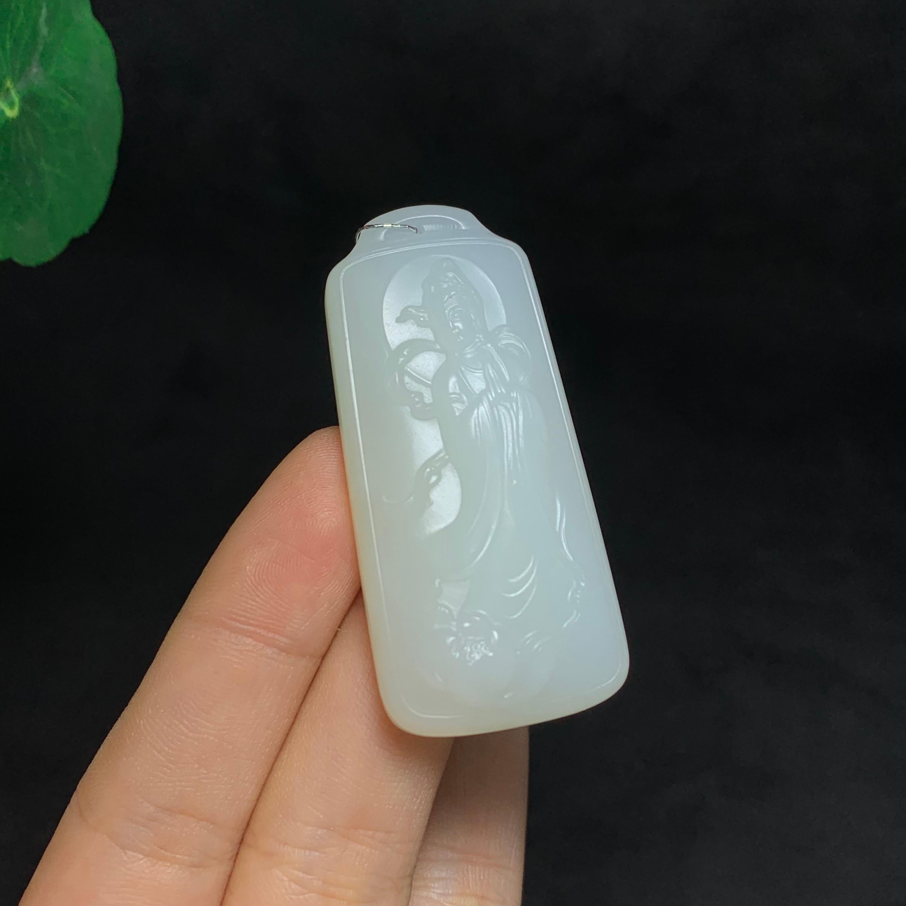 和田白玉山料站观音挂件（29.0g）
