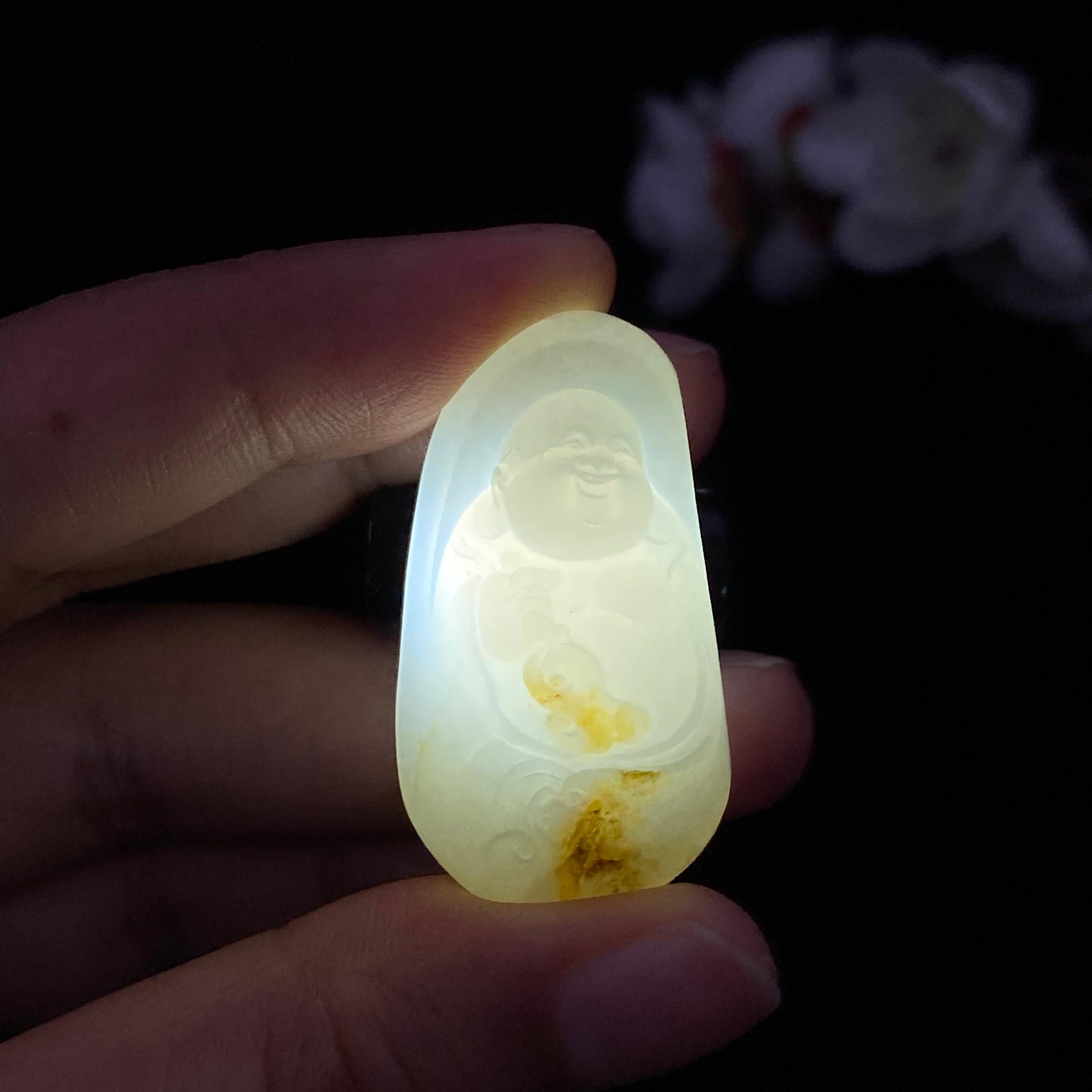 和田玉籽料【佛公】（14.3g）