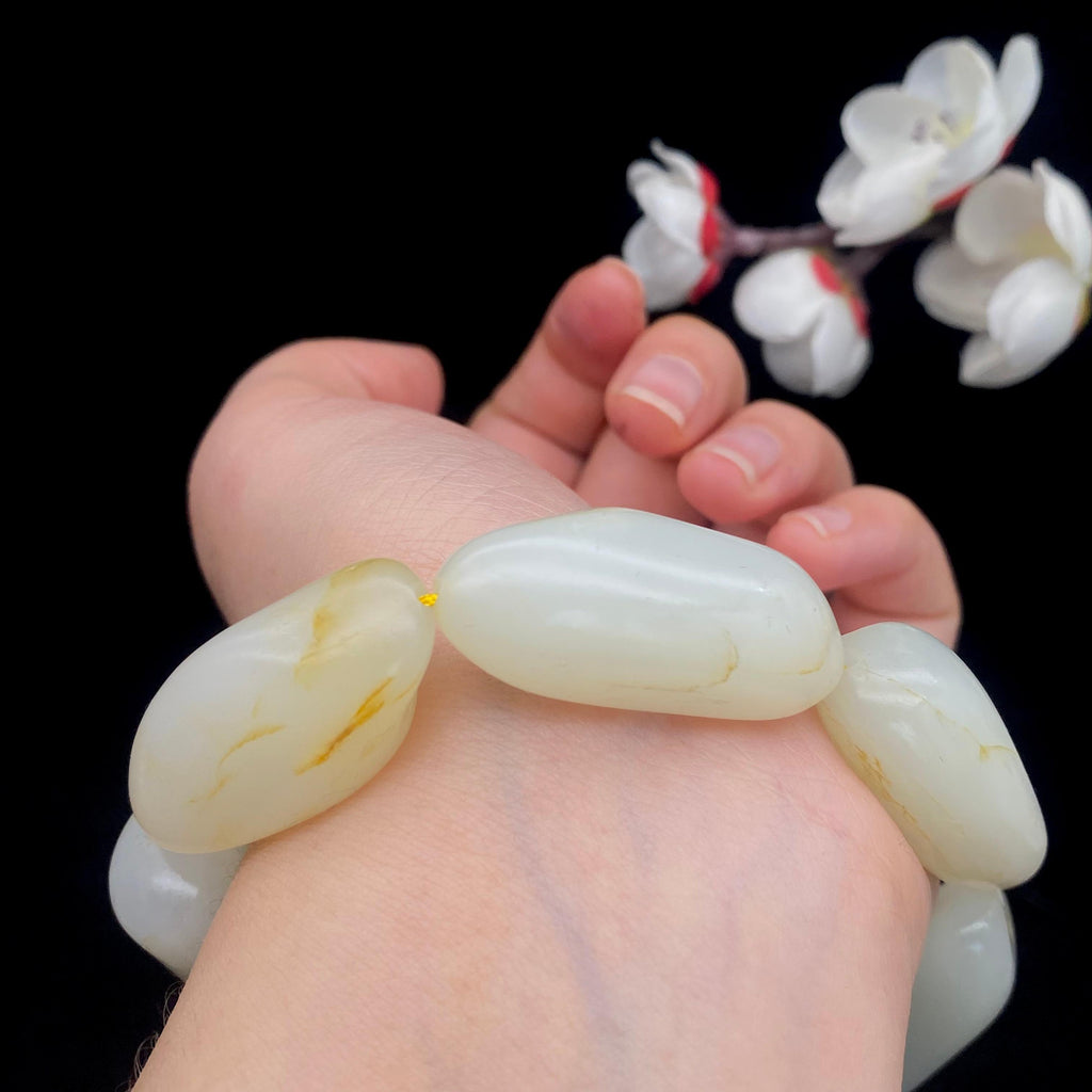 和田玉洒金皮籽料【精品手串】（80.2g）