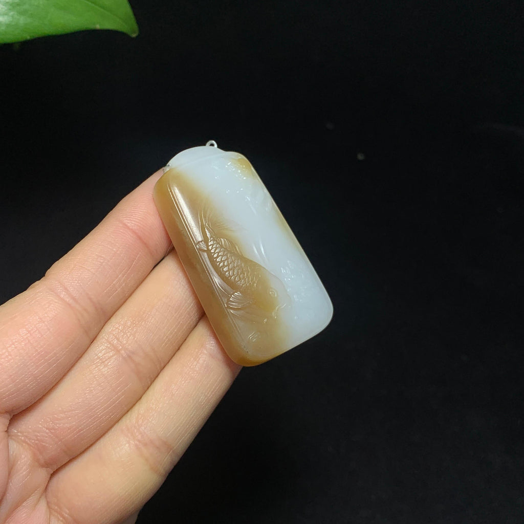 高品质新疆且末羊脂糖白玉连年有余（29.8g）