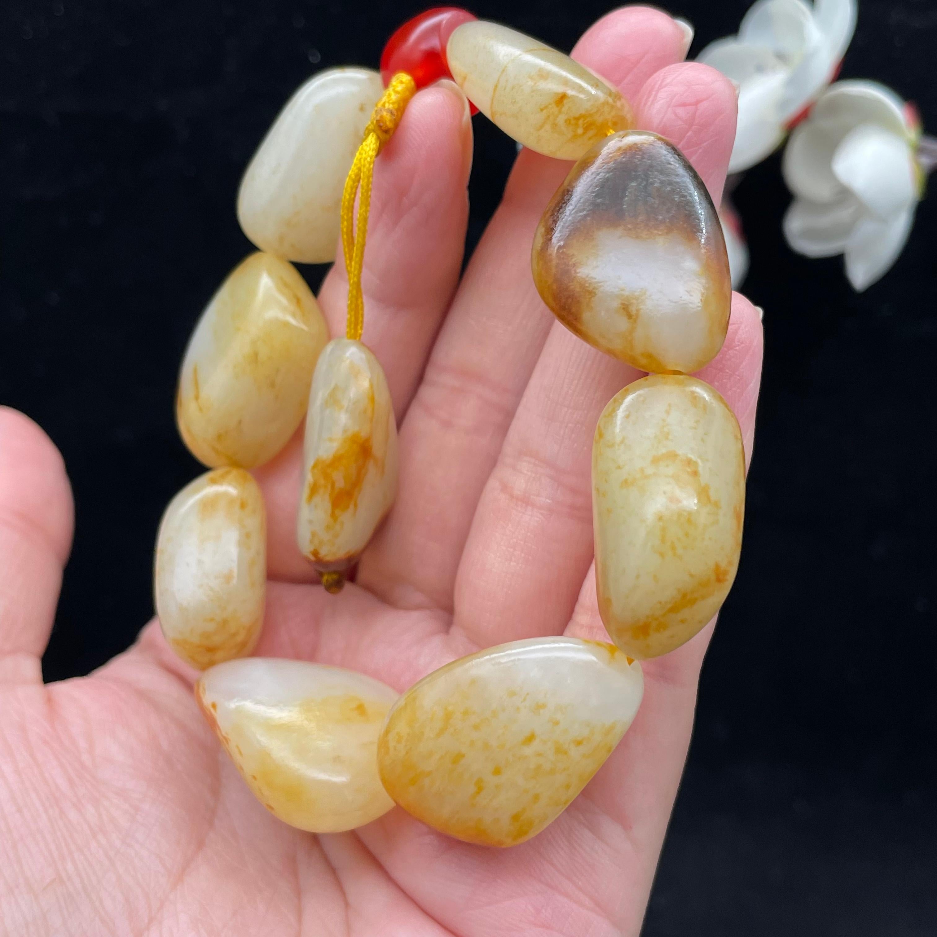 和田玉洒金皮籽料【精品手串】（86.8g）