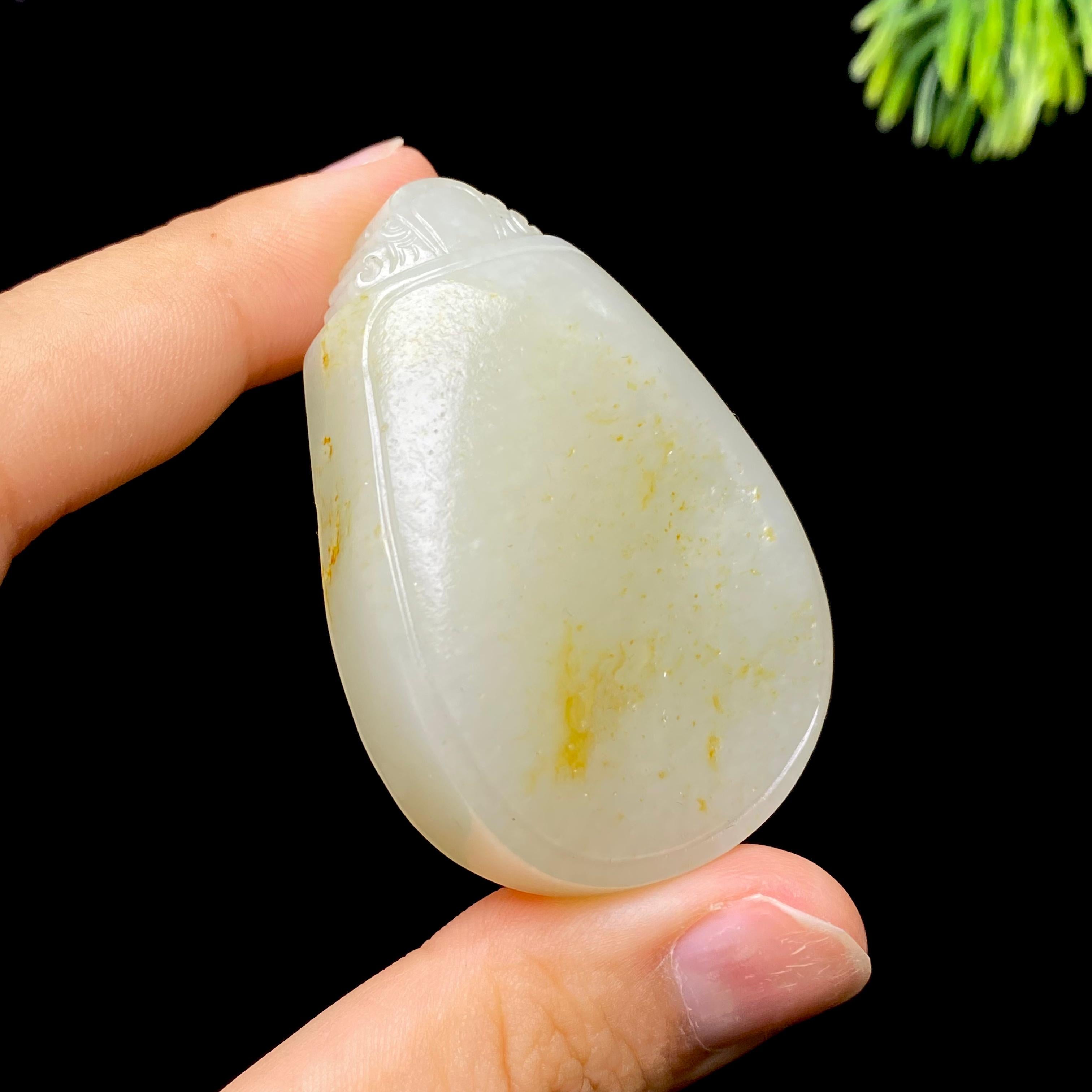 和田玉籽料无事牌（43.4g）