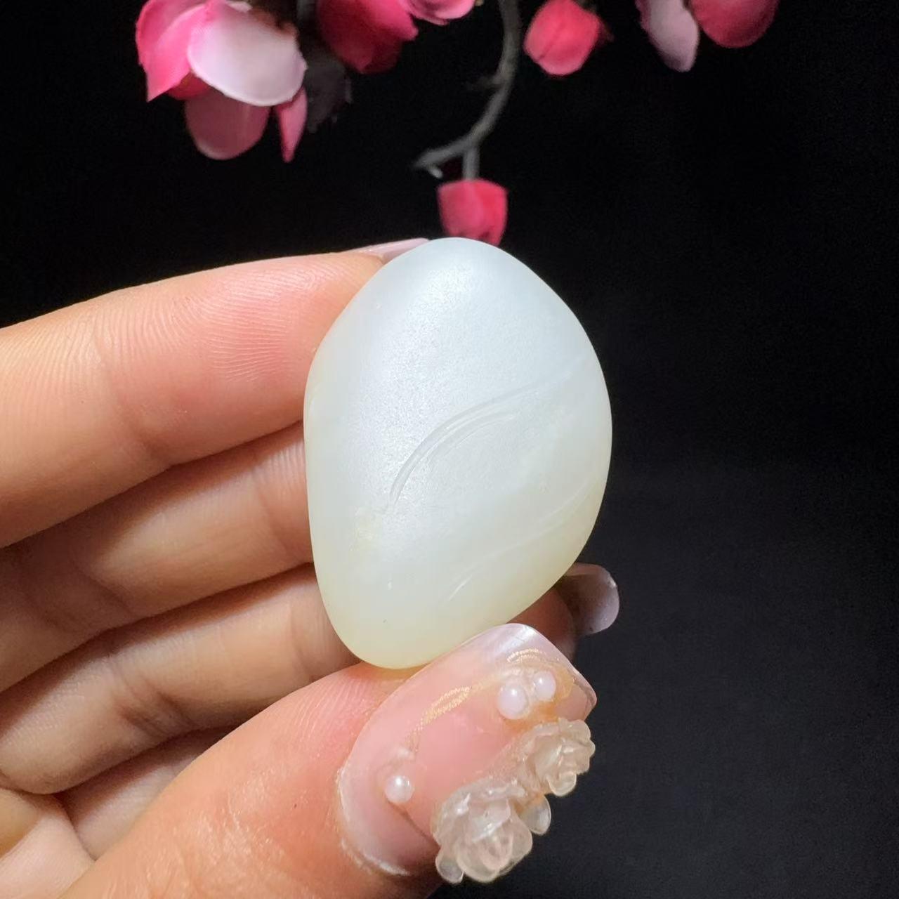 和田玉籽料挂件佛（14.9g）