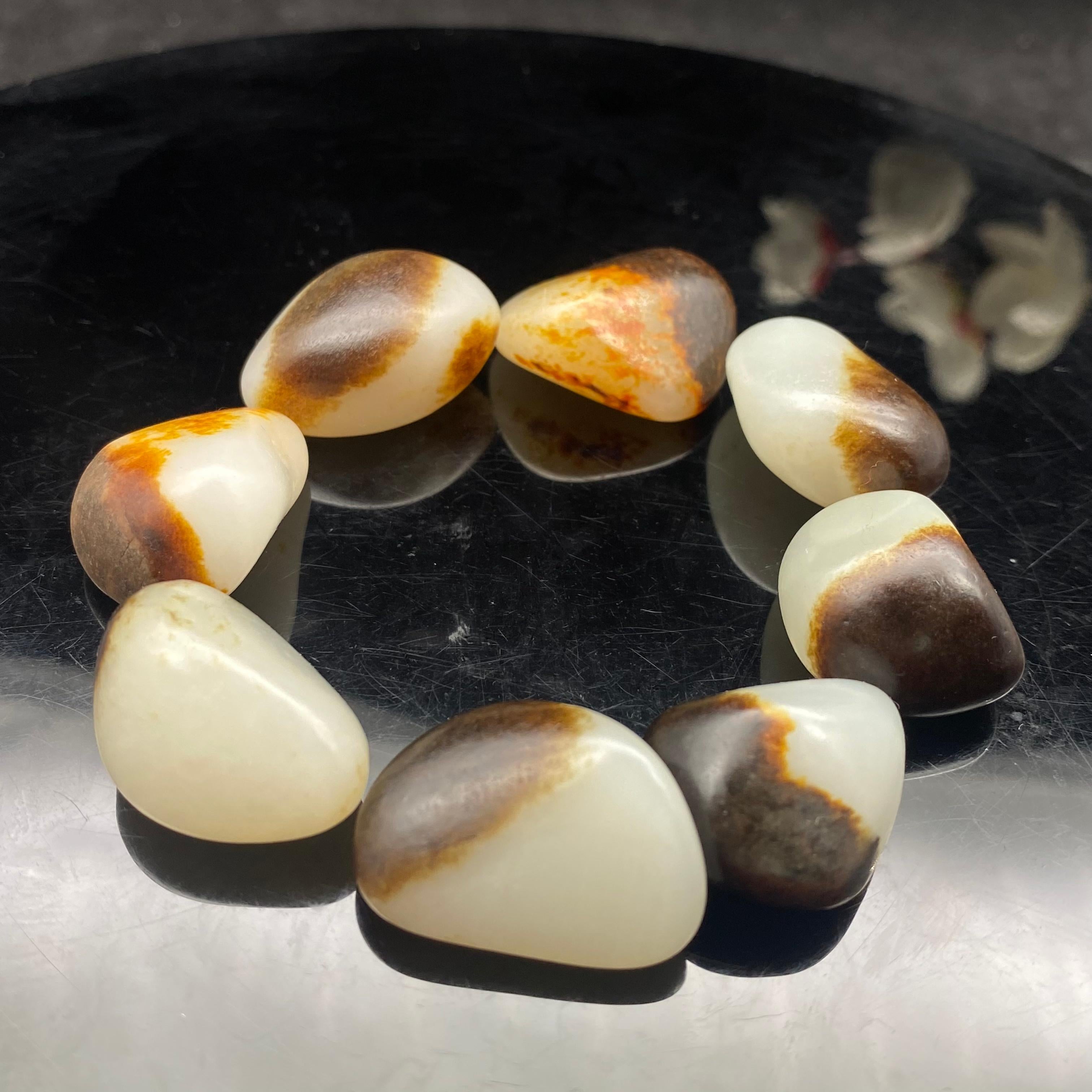 【藏品】和田玉聚黑皮籽料【精品手串籽】（73.3g）