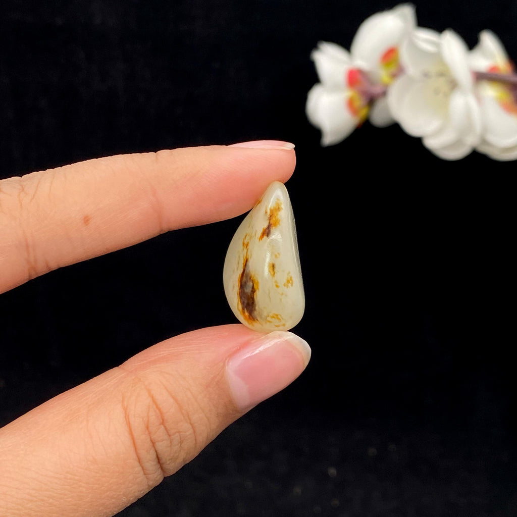 【超值推荐】和田玉洒金皮籽料吊坠籽（8.9g）