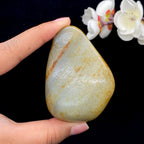 和田玉洒红皮青花底籽料手把件（133.1g）