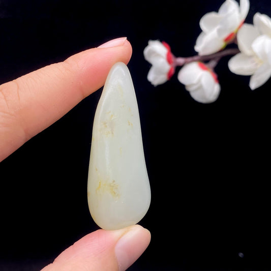 和田玉黄皮籽料原石（29.7g）