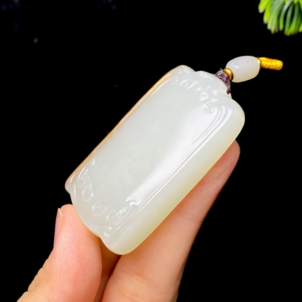 和田玉籽料无事牌（44.4g）