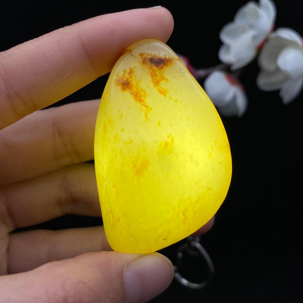 和田玉洒红皮籽料挂件（49.3g）