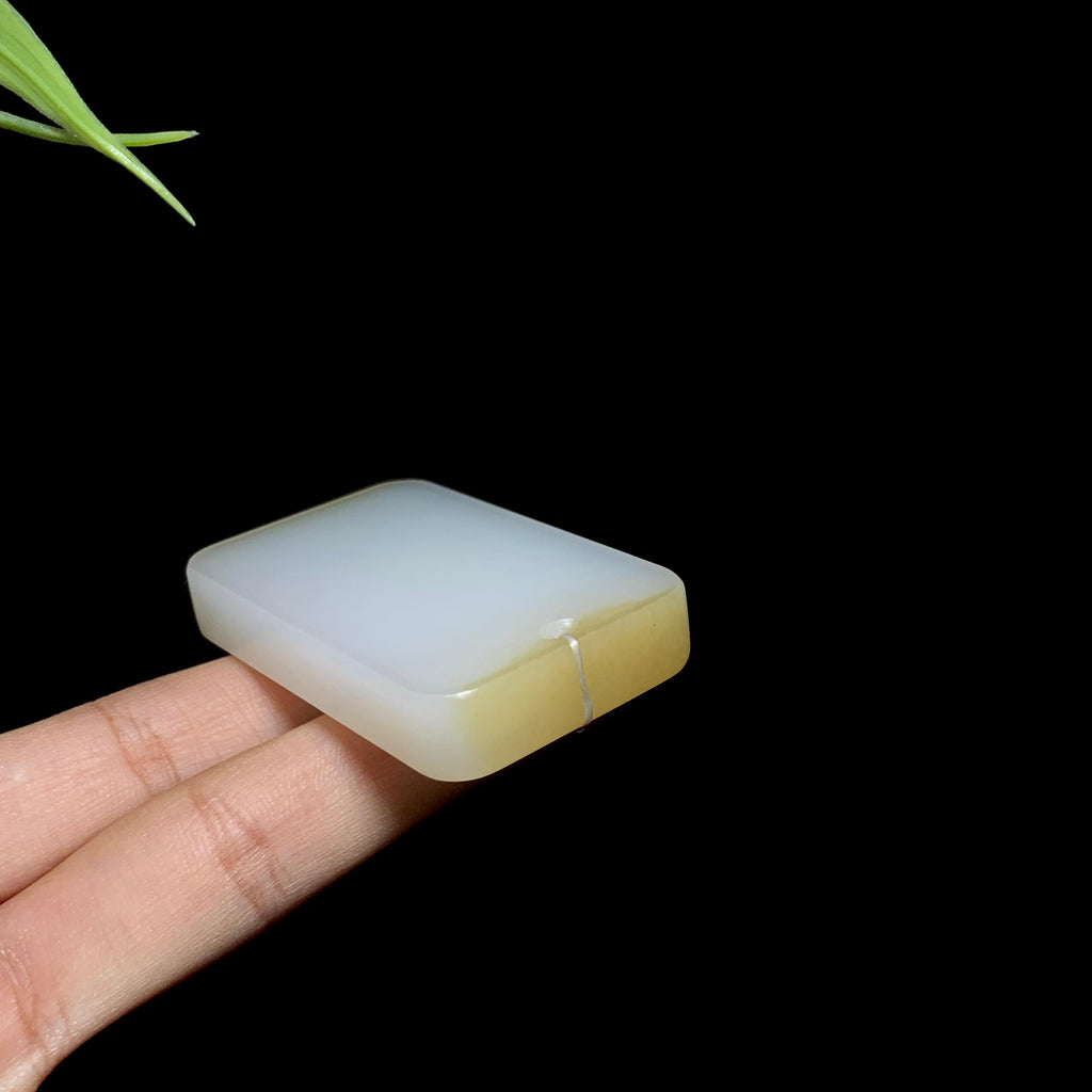 精品和田羊脂糖白玉无事牌（54.8g）
