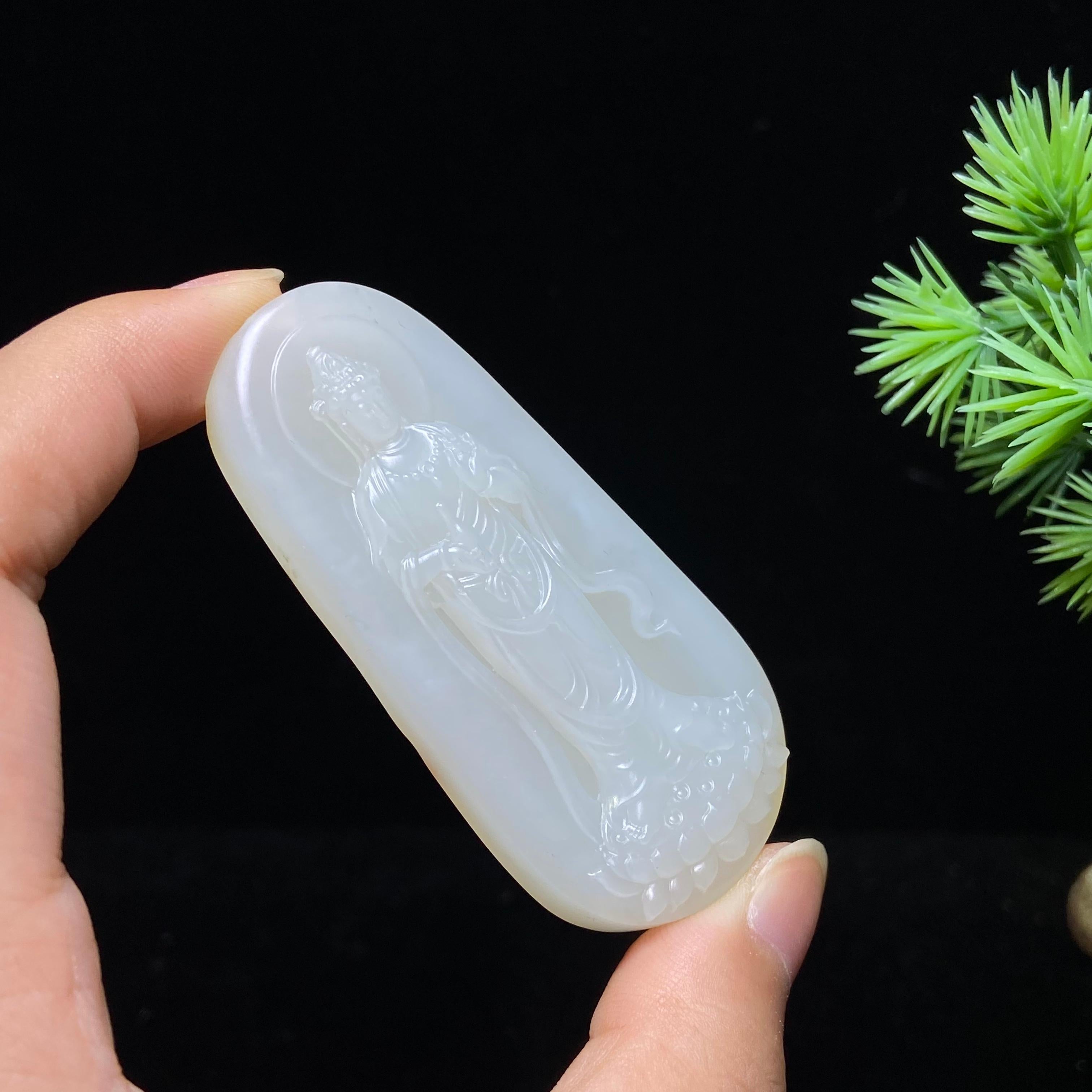 和田玉籽料观音（30.0g）
