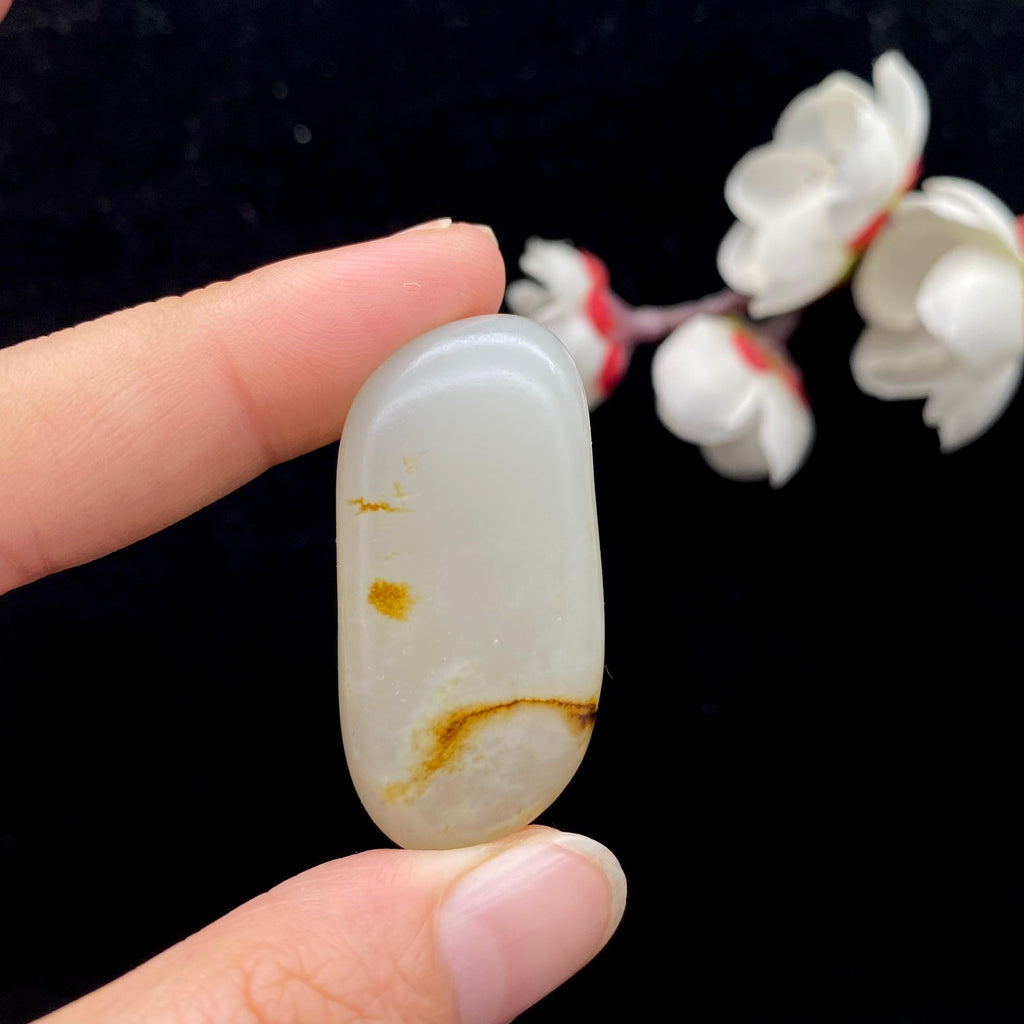 和田玉秋梨皮籽料挂件（20.8g）