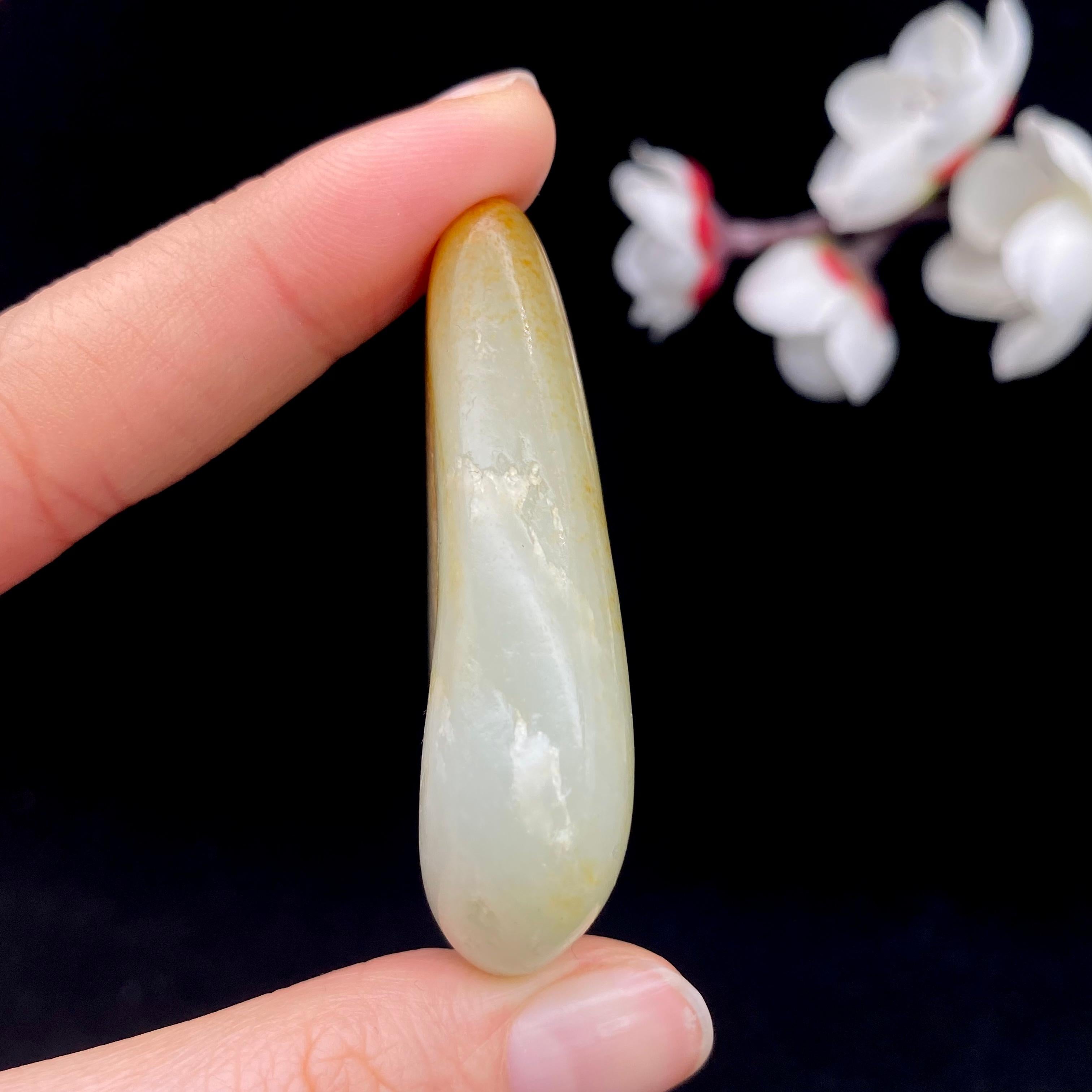 和田玉聚黄皮籽料（41.6g）