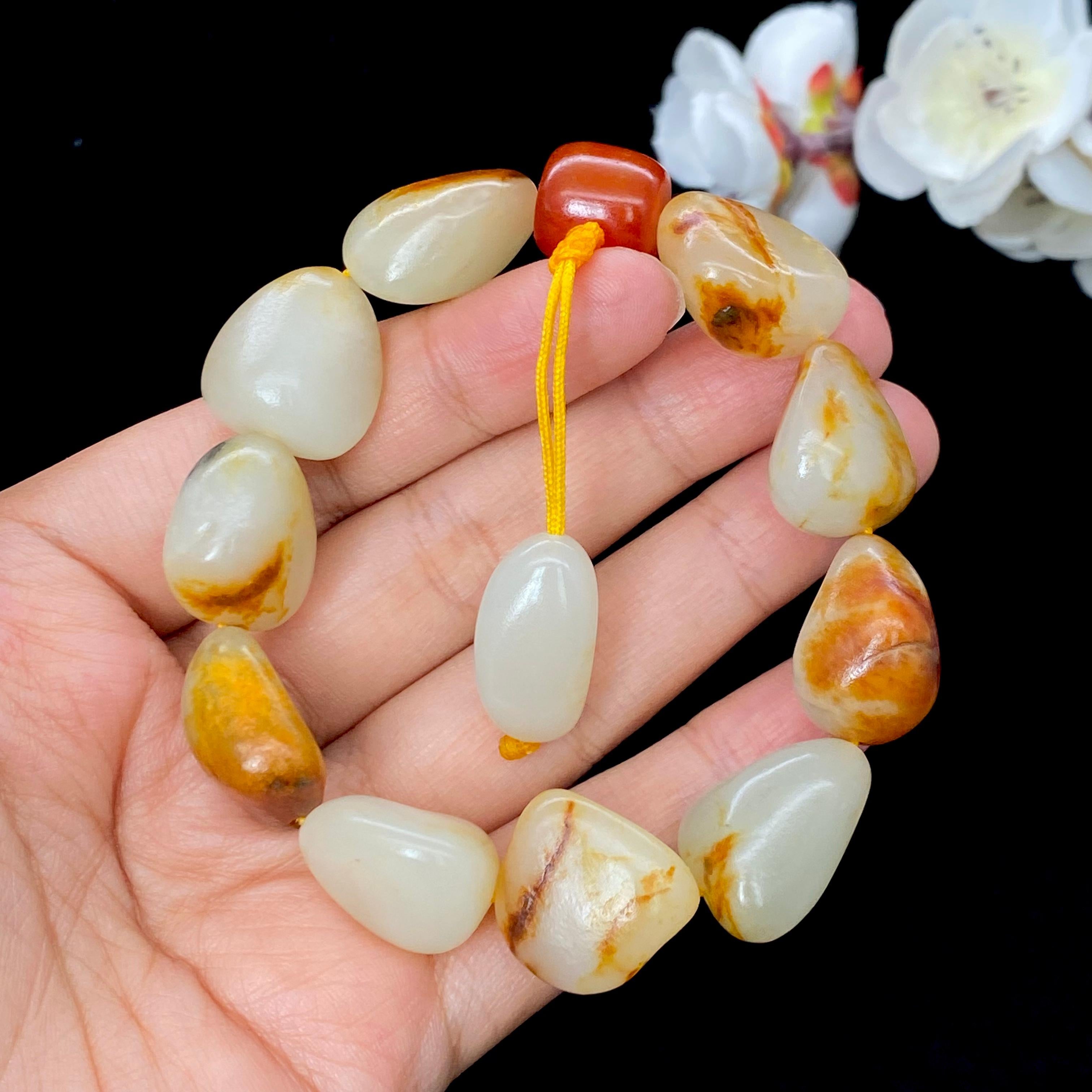 和田玉聚黄皮籽料【精品手串】（62.3g）