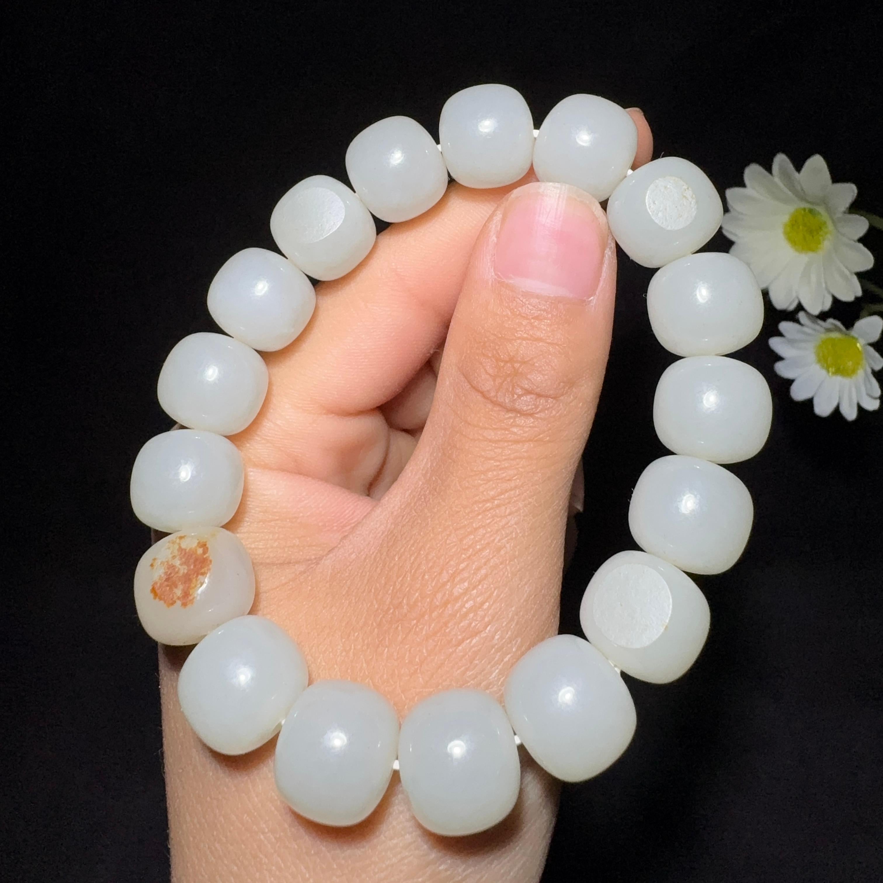 和田玉籽料老型珠手串（60.4g）