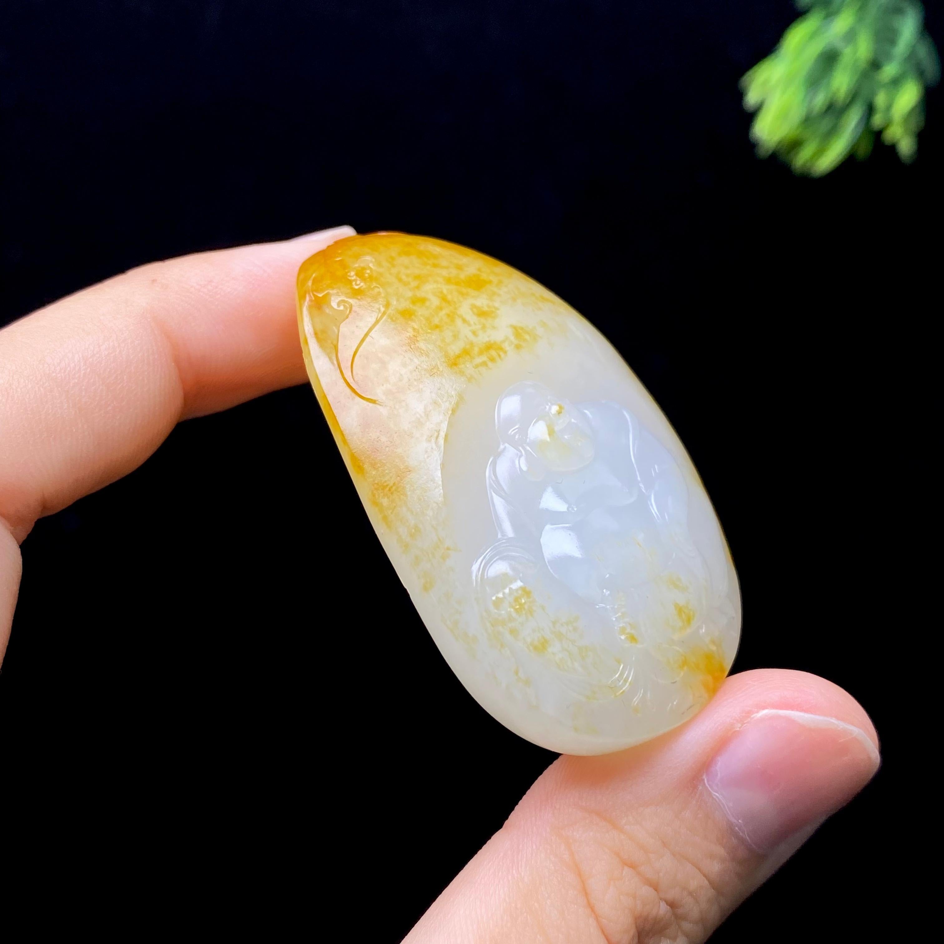 和田玉籽料佛公（44.3g）