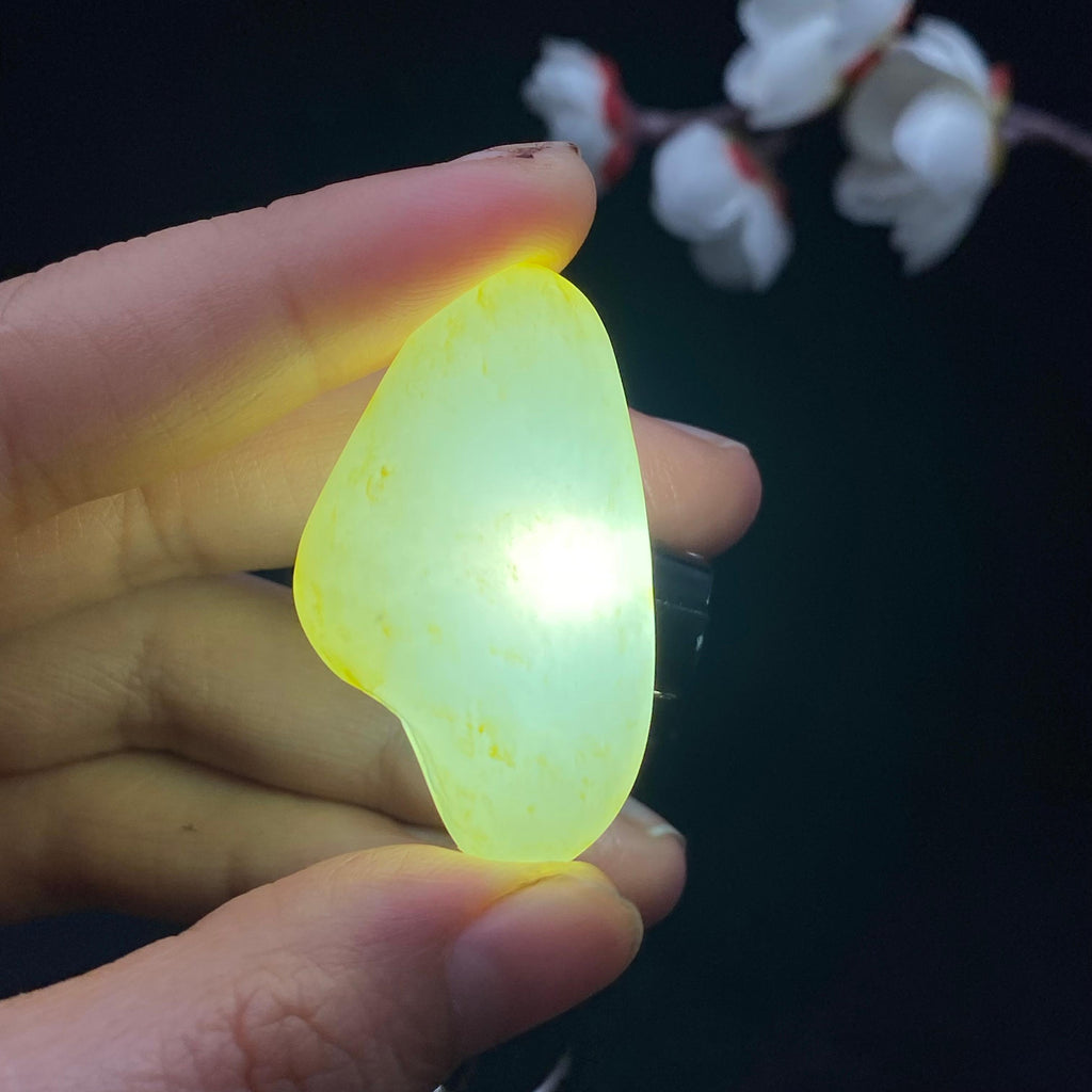 和田玉洒金皮籽料（15.9g）