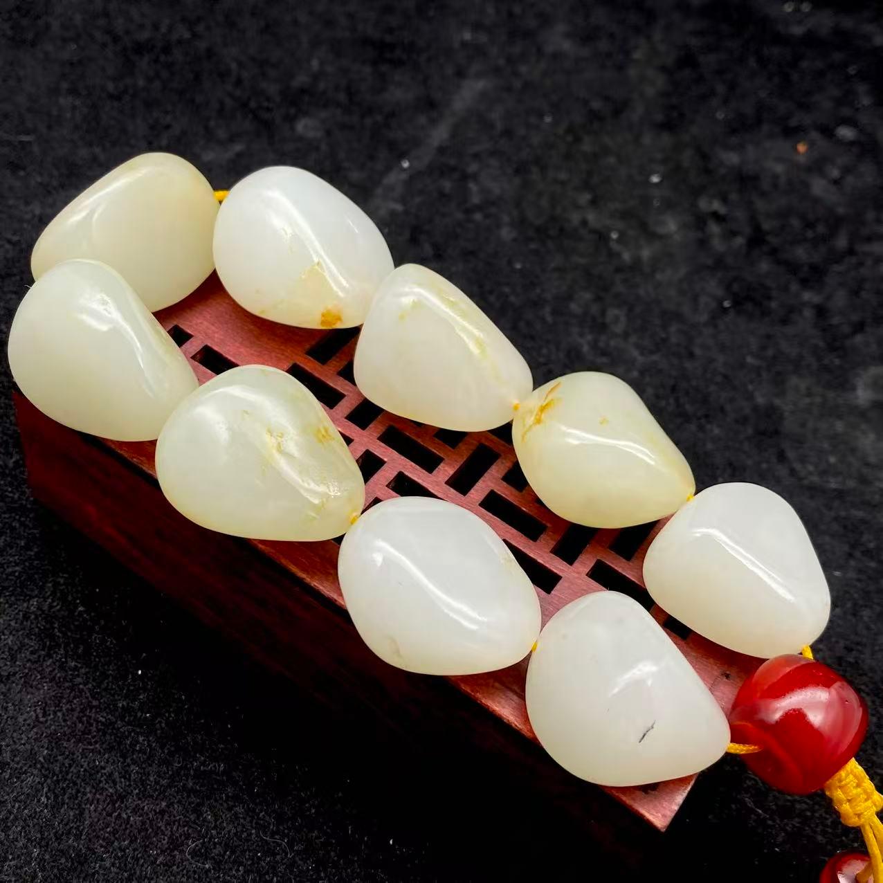 和田玉洒金皮【精品手串】（113.4g）