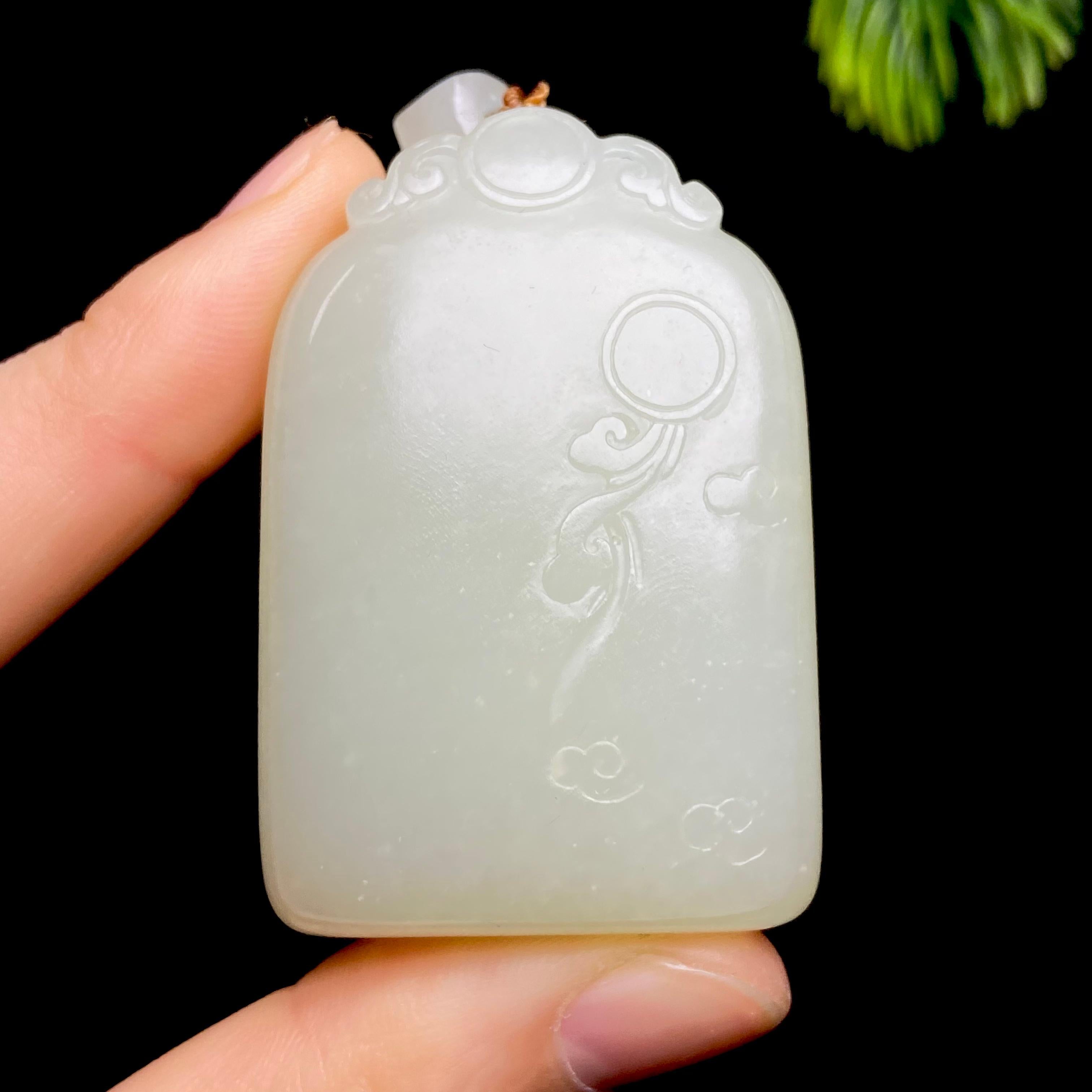 和田玉籽料无事牌（65.9g）