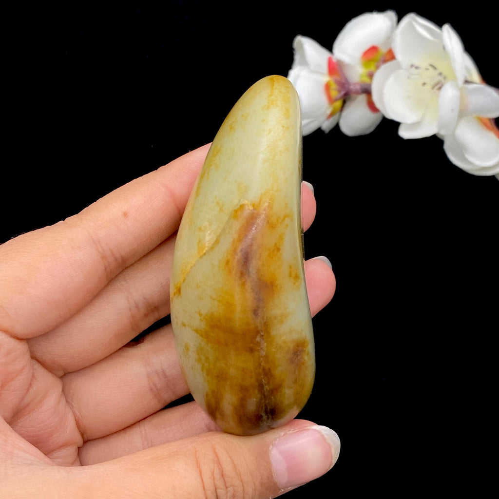 和田玉聚黄皮籽料原石（151.4g）