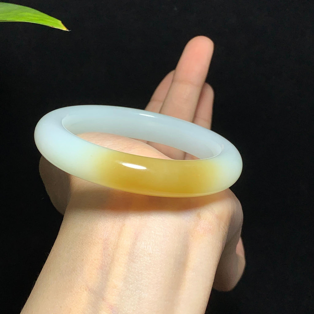 和田山料糖白玉手镯（60.0g）