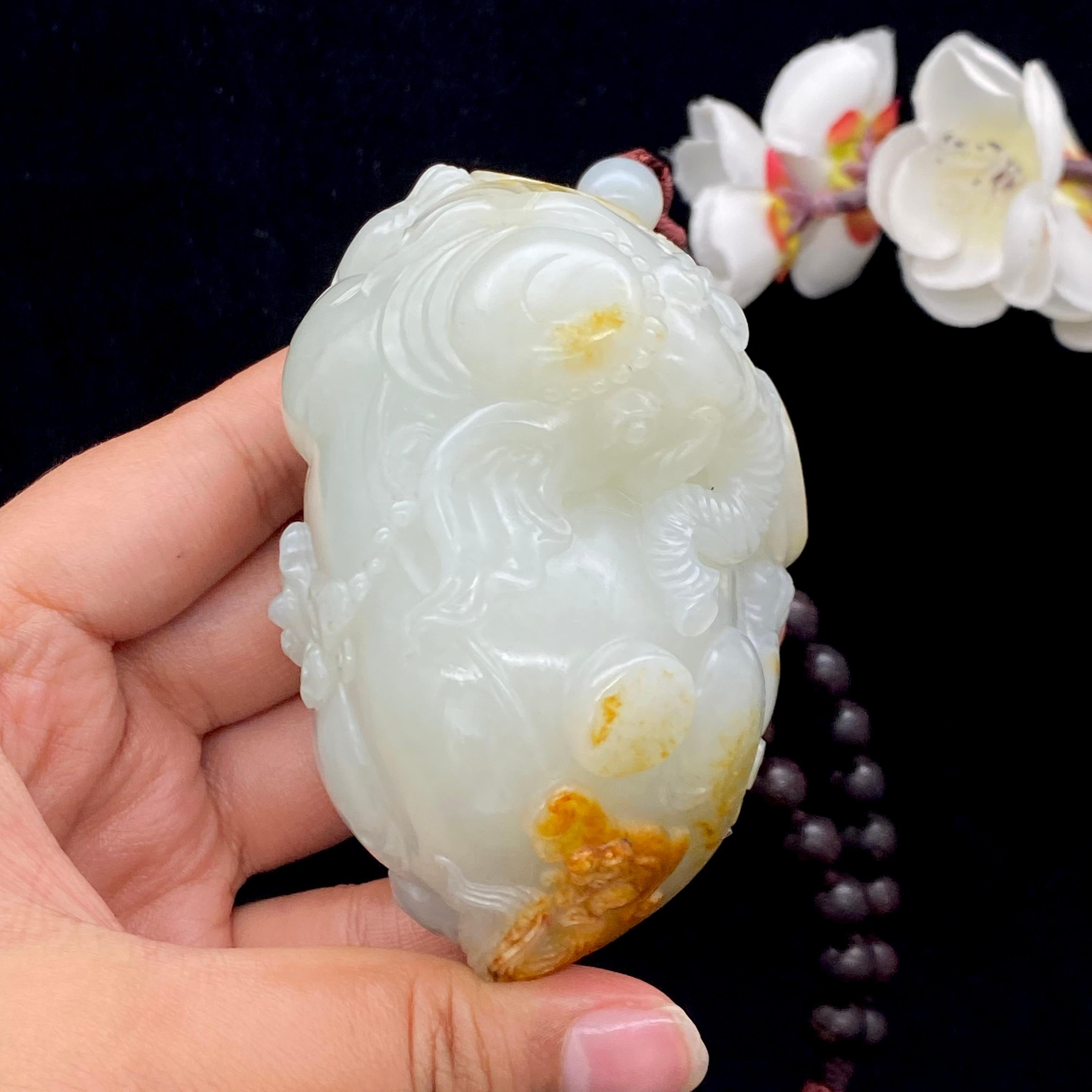 和田玉籽料【太平有象】手把件（380.4g）