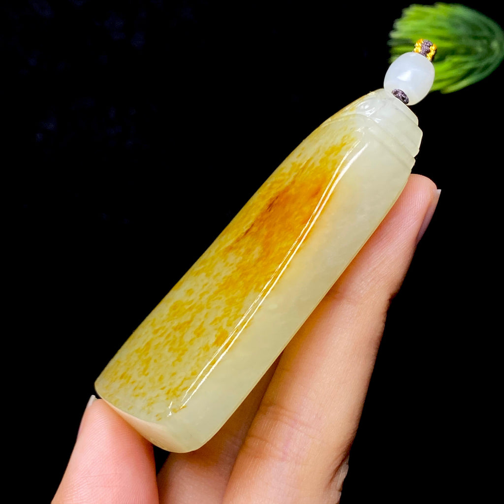 和田玉籽料无事牌（85.0g）