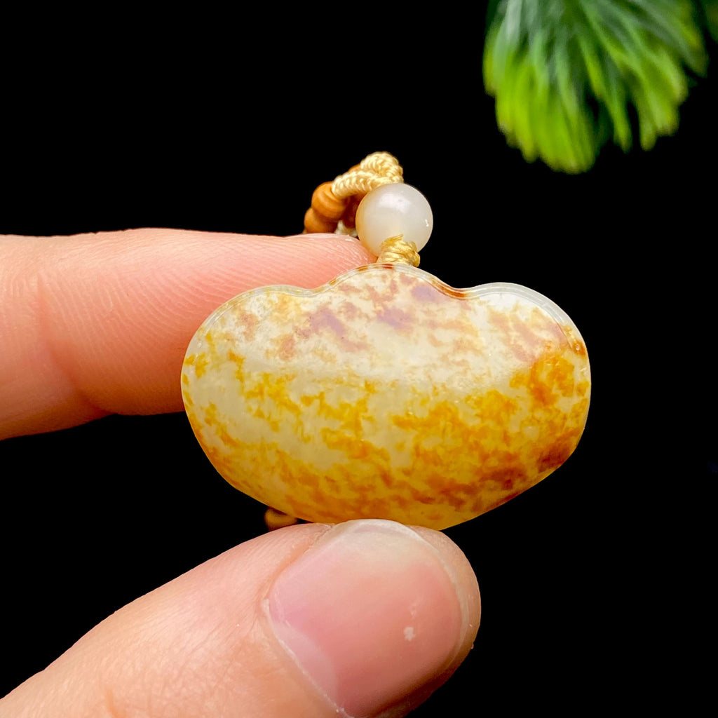 和田玉籽料平安锁（14.2g）