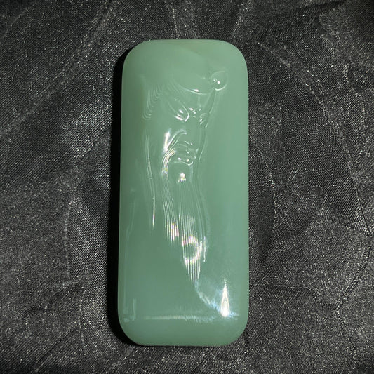 和田玉碧玉粉青关公牌（35.8g）