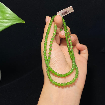 精品和田碧玉苹果绿米珠多圈手串（12.0g）