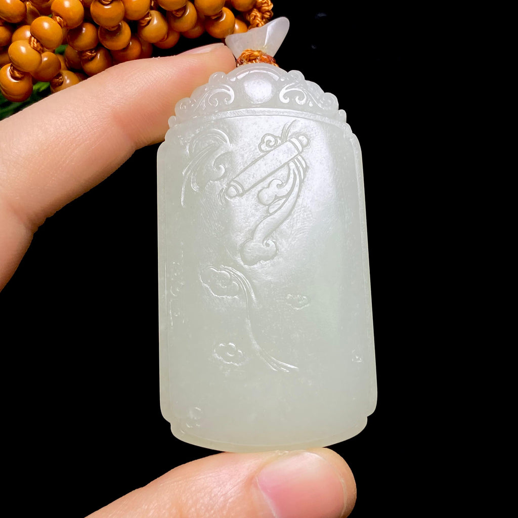 和田玉籽料无事牌（64.1g）