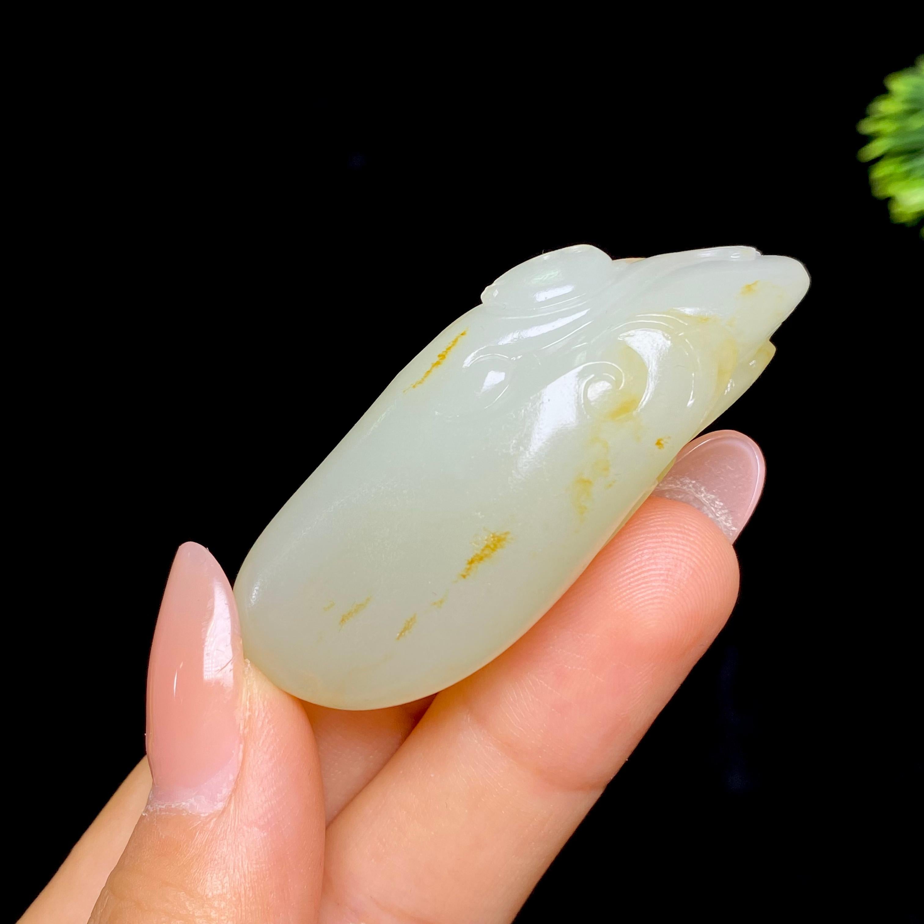 和田玉籽料灵猴献寿（35.2g）