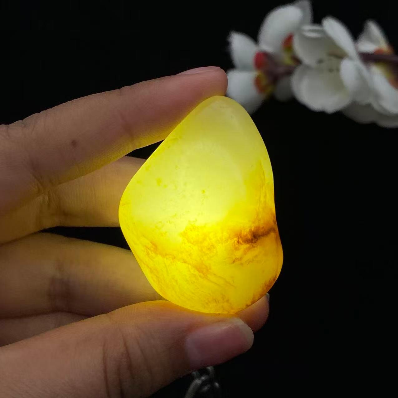 和田玉洒金皮籽料（42g）