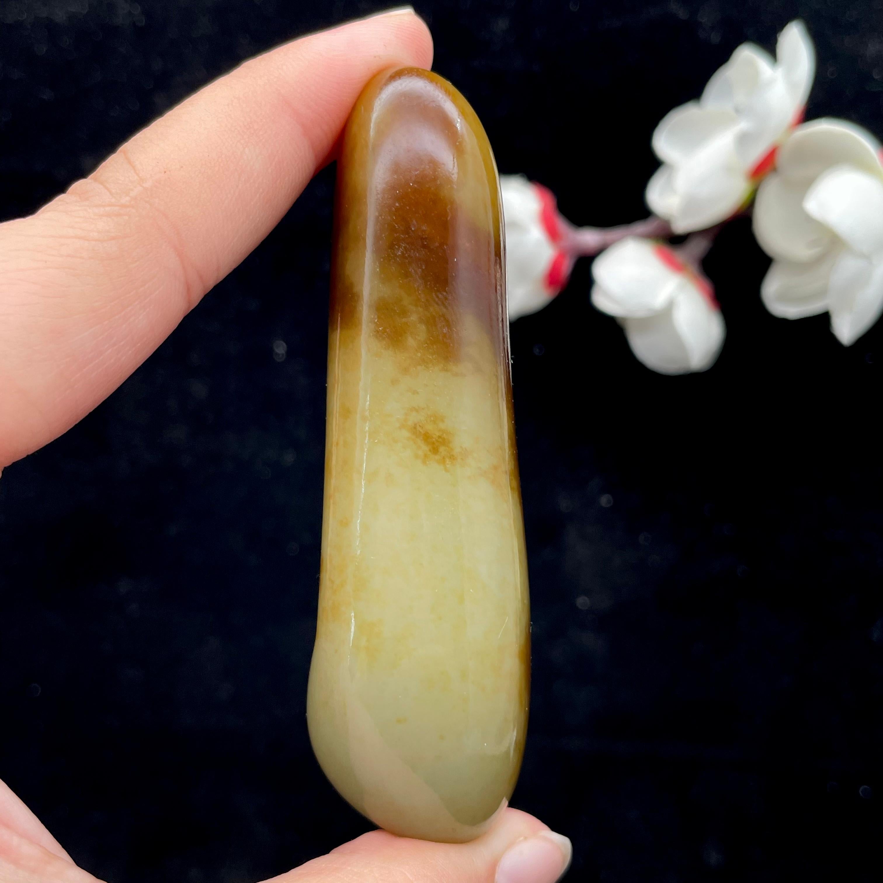 和田玉秋梨皮籽料（99.3g）