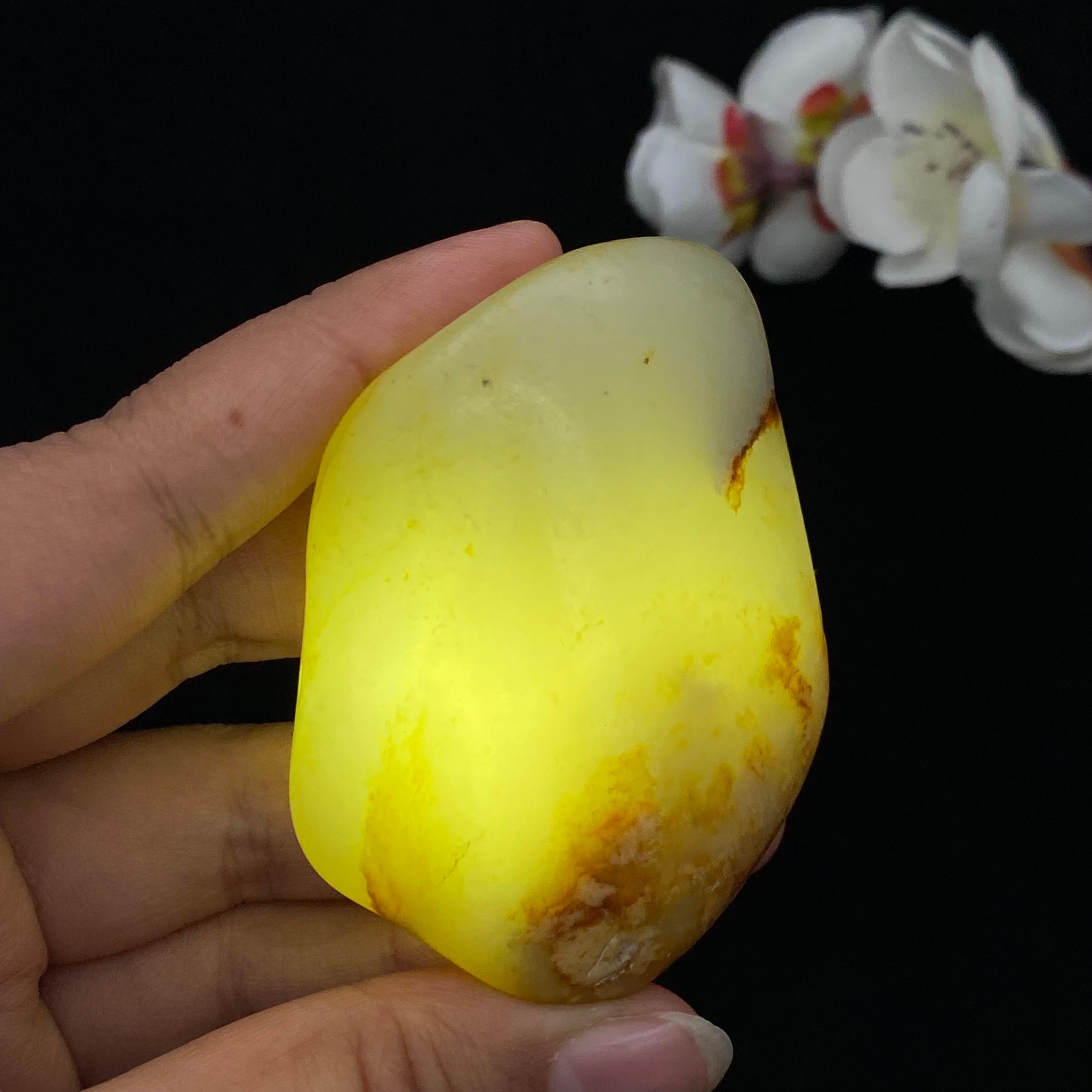 和田玉黄皮籽料原石（95g）